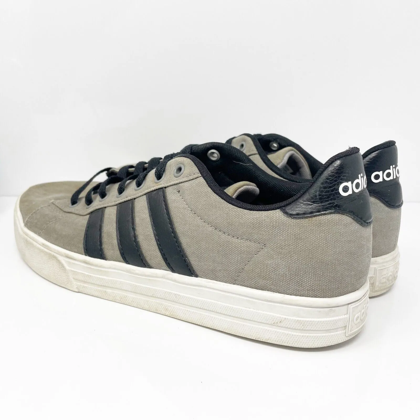 Adidas Mens Daily 2.0 F36629 Gray Casual Shoes Sneakers Size 9.5