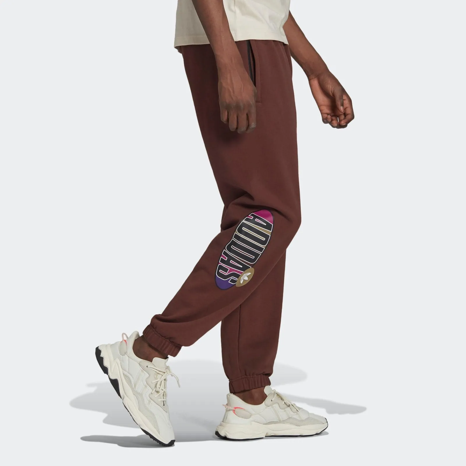 adidas Originals Trefoil A33 Joggers - Brown Auburn