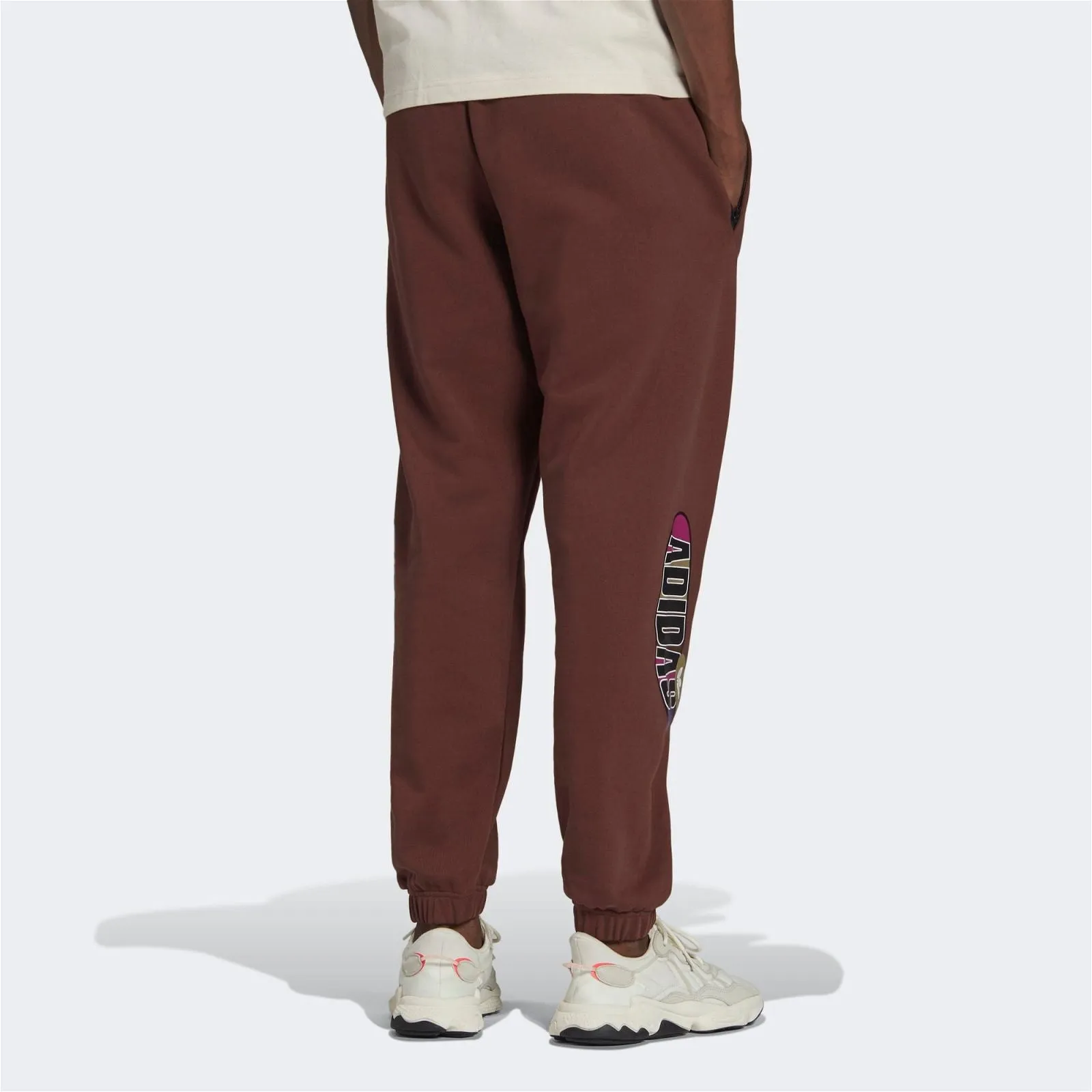 adidas Originals Trefoil A33 Joggers - Brown Auburn