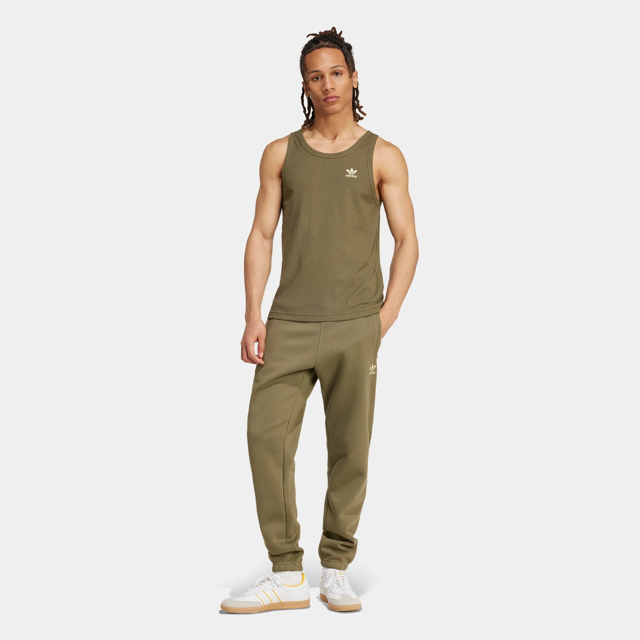 adidas Trefoil Essentials Joggers / Olive Strata