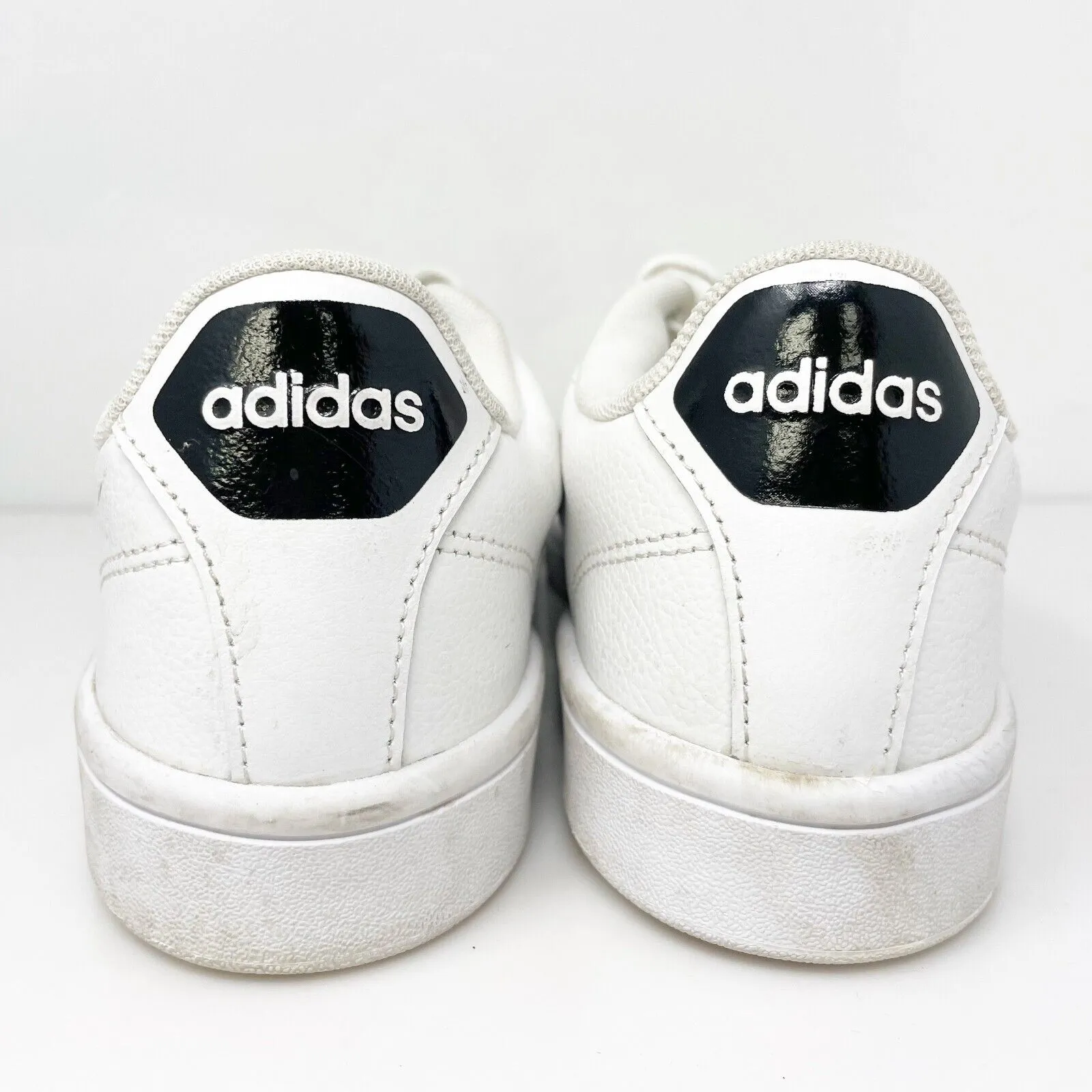 Adidas Womens Cloudfoam Advantage AW4287 White Casual Shoes Sneakers Size 7.5