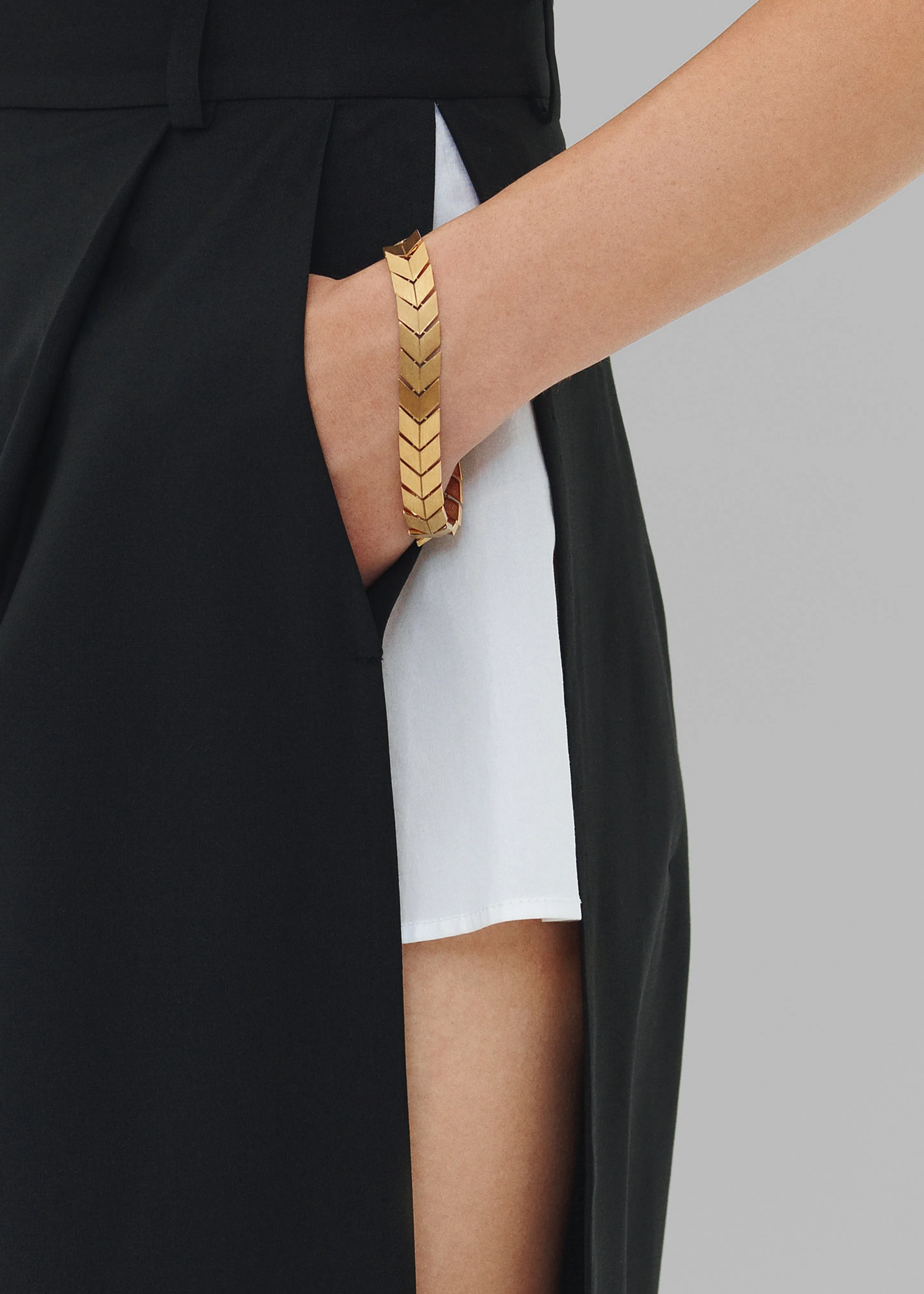 Bevza Flat Spikelet Bracelet - Gold