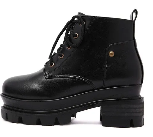 Vintage Black Chunky Lace Up Platform Ankle Boots