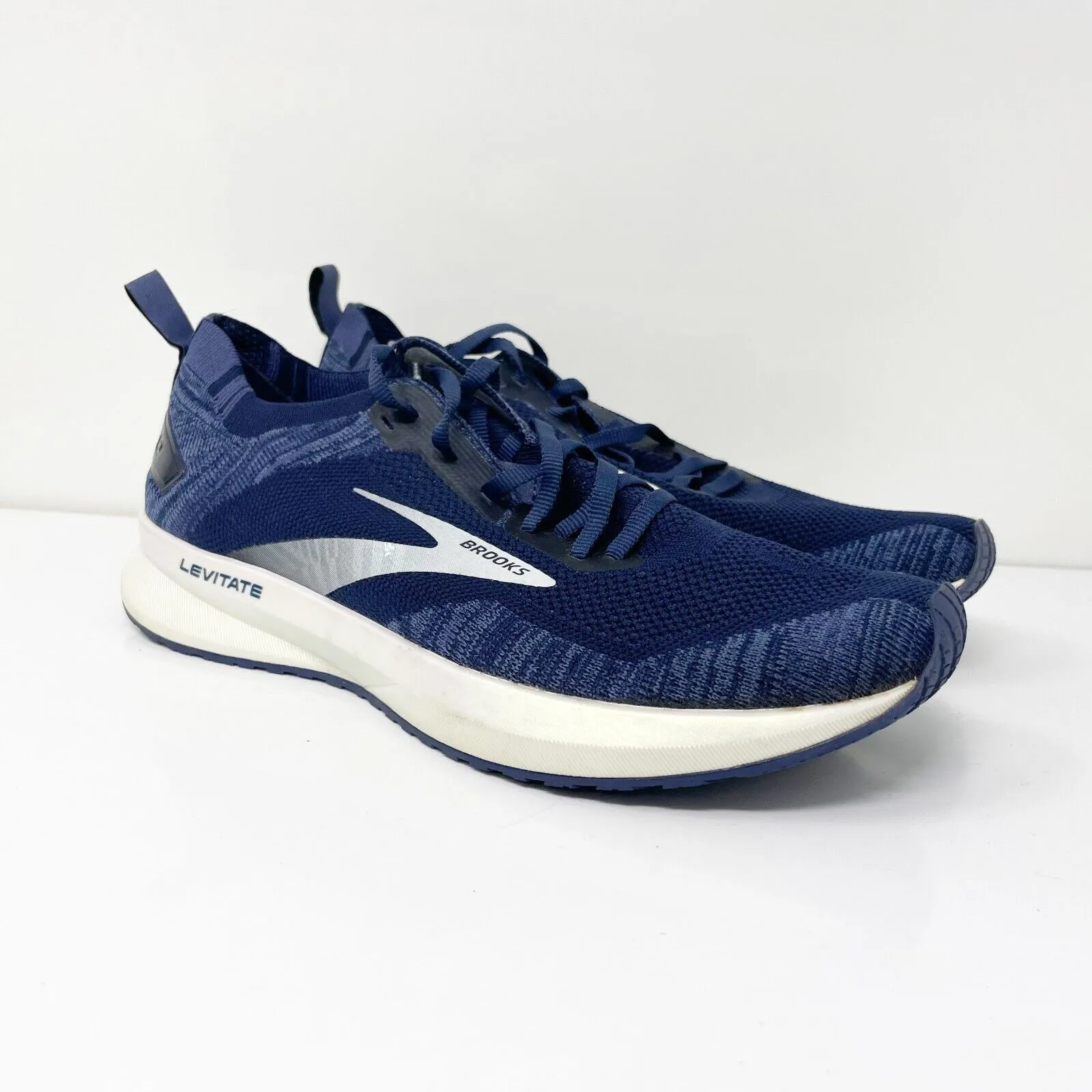 Brooks Mens Levitate 4 1103451D439 Blue Running Shoes Sneakers Size 8 D