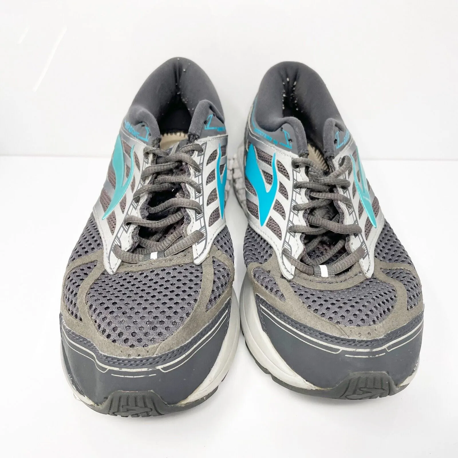 Brooks Womens Addiction 13 1202531B092 Gray Running Shoes Sneakers Size 11 B