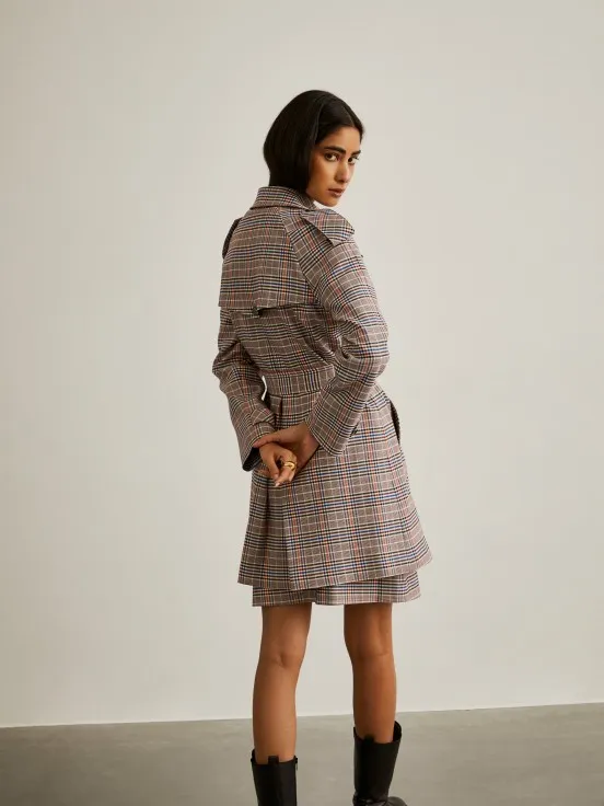 Checkered pattern double-breasted coat