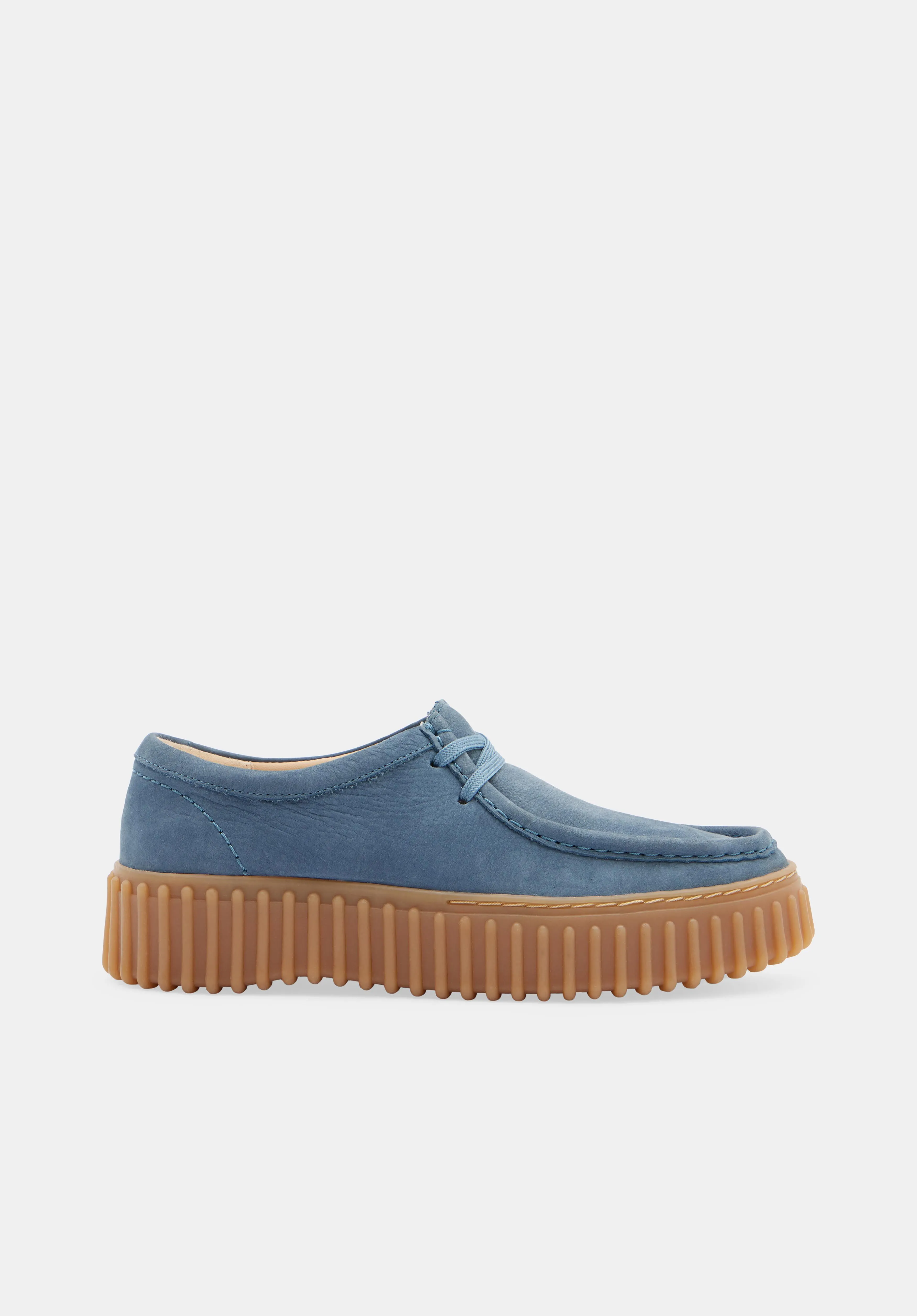 Nubuck Moccasins: Clarks Torhill Bee