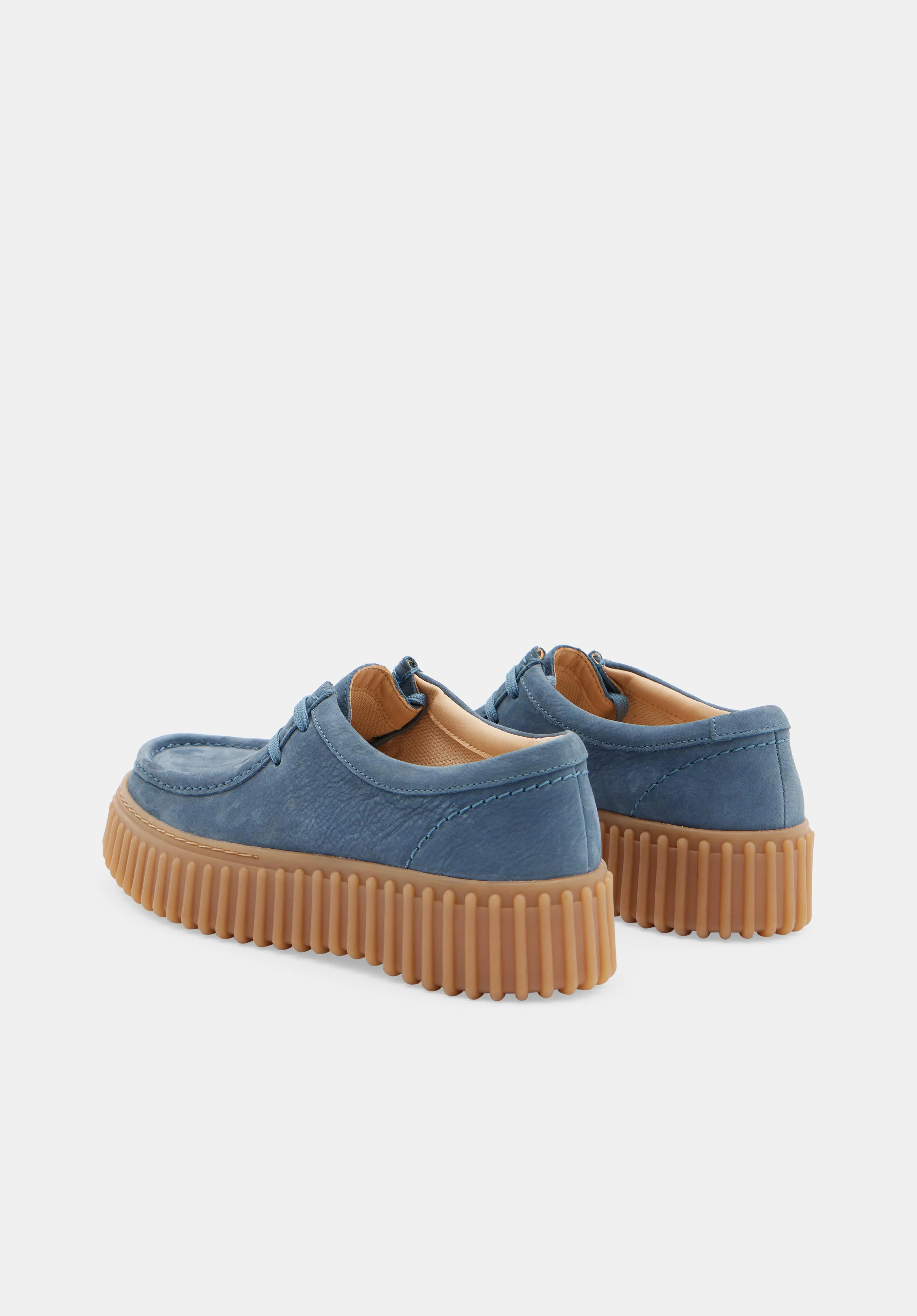 Nubuck Moccasins: Clarks Torhill Bee