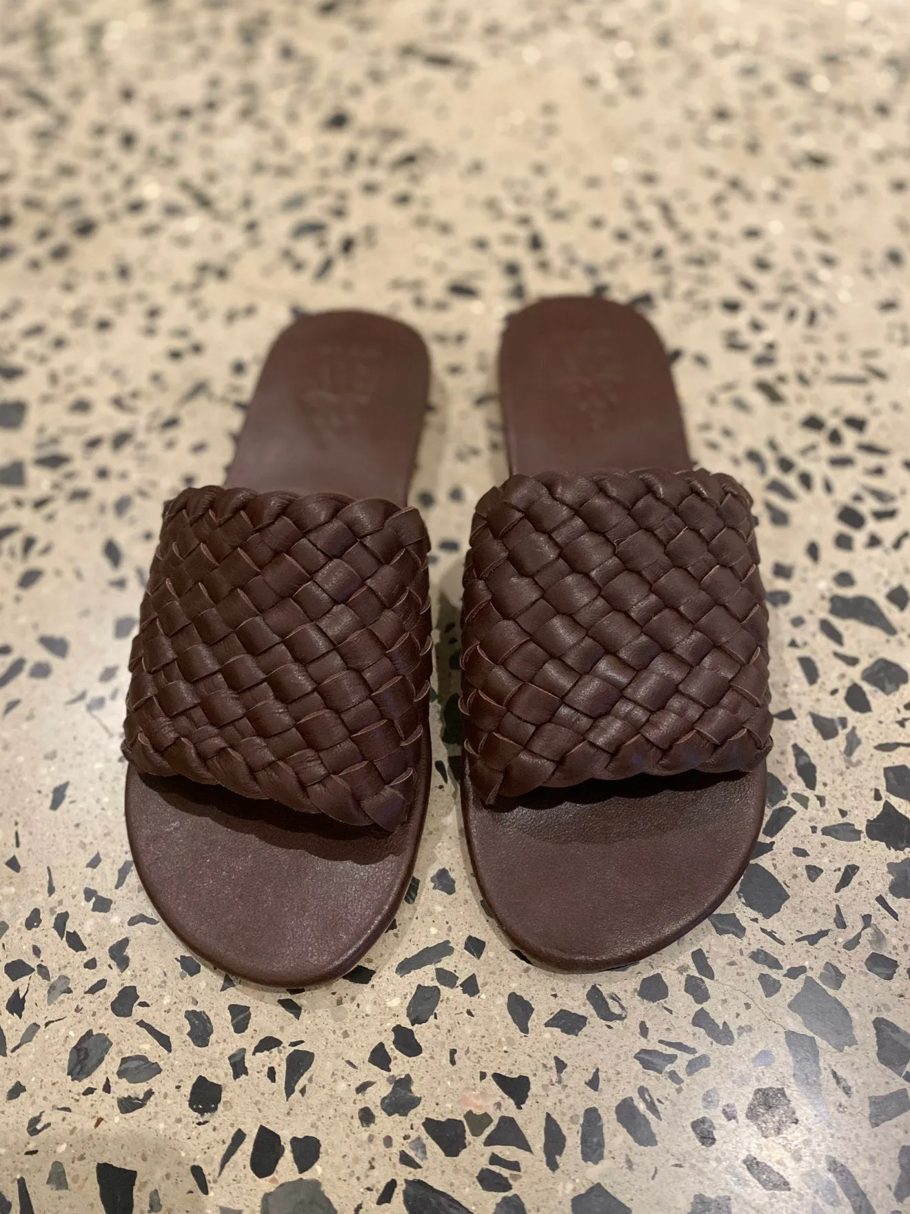 CLASSIC SLIDE  WOVEN - CHOCOLATE