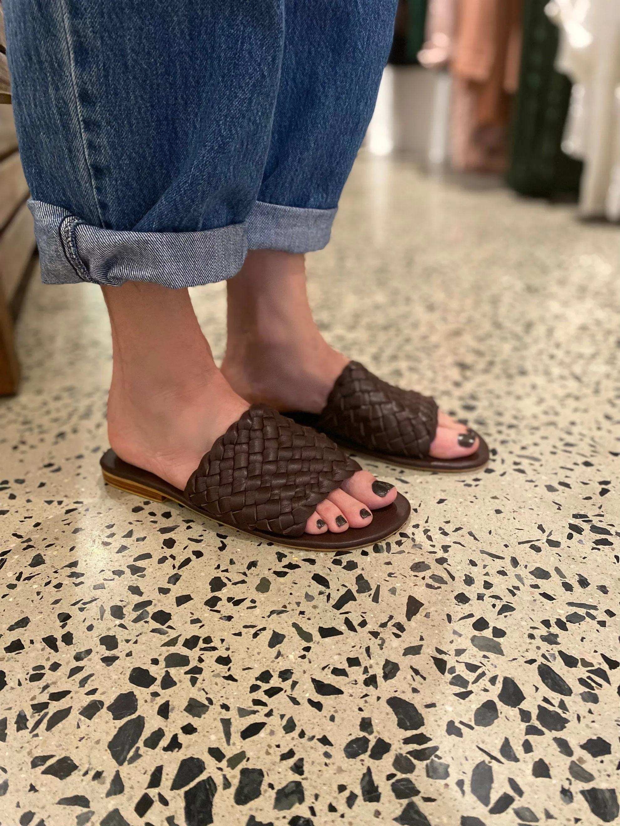 CLASSIC SLIDE  WOVEN - CHOCOLATE