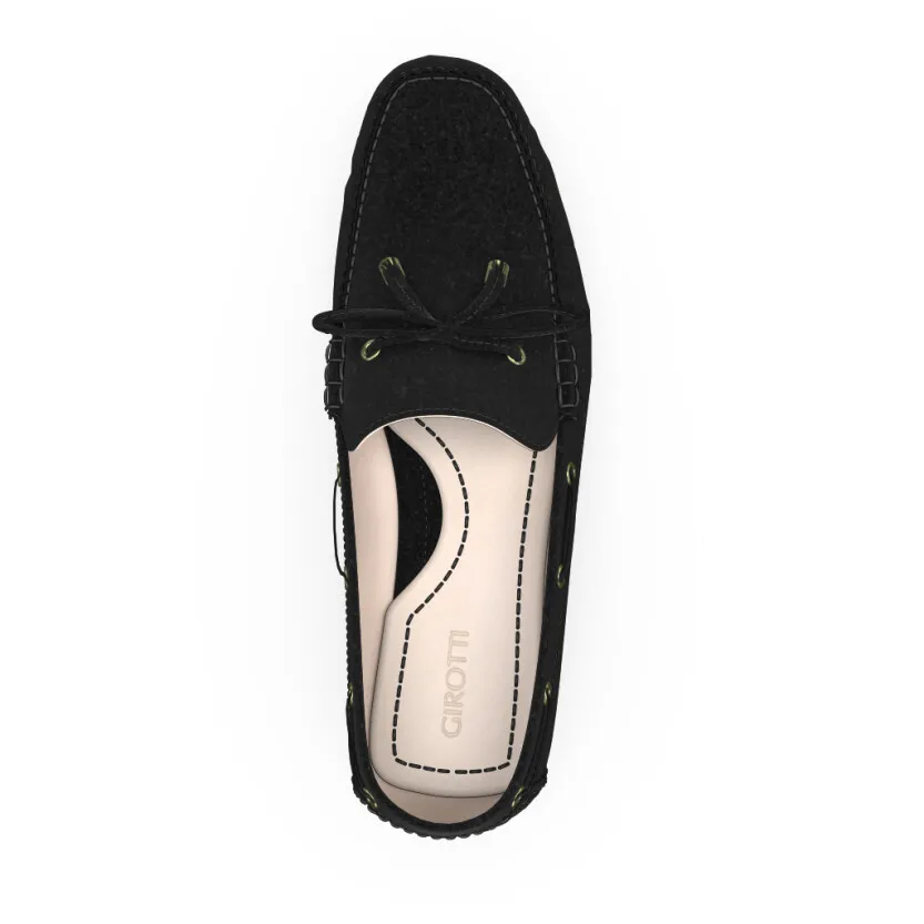 Classic Women's Moccasins 5232