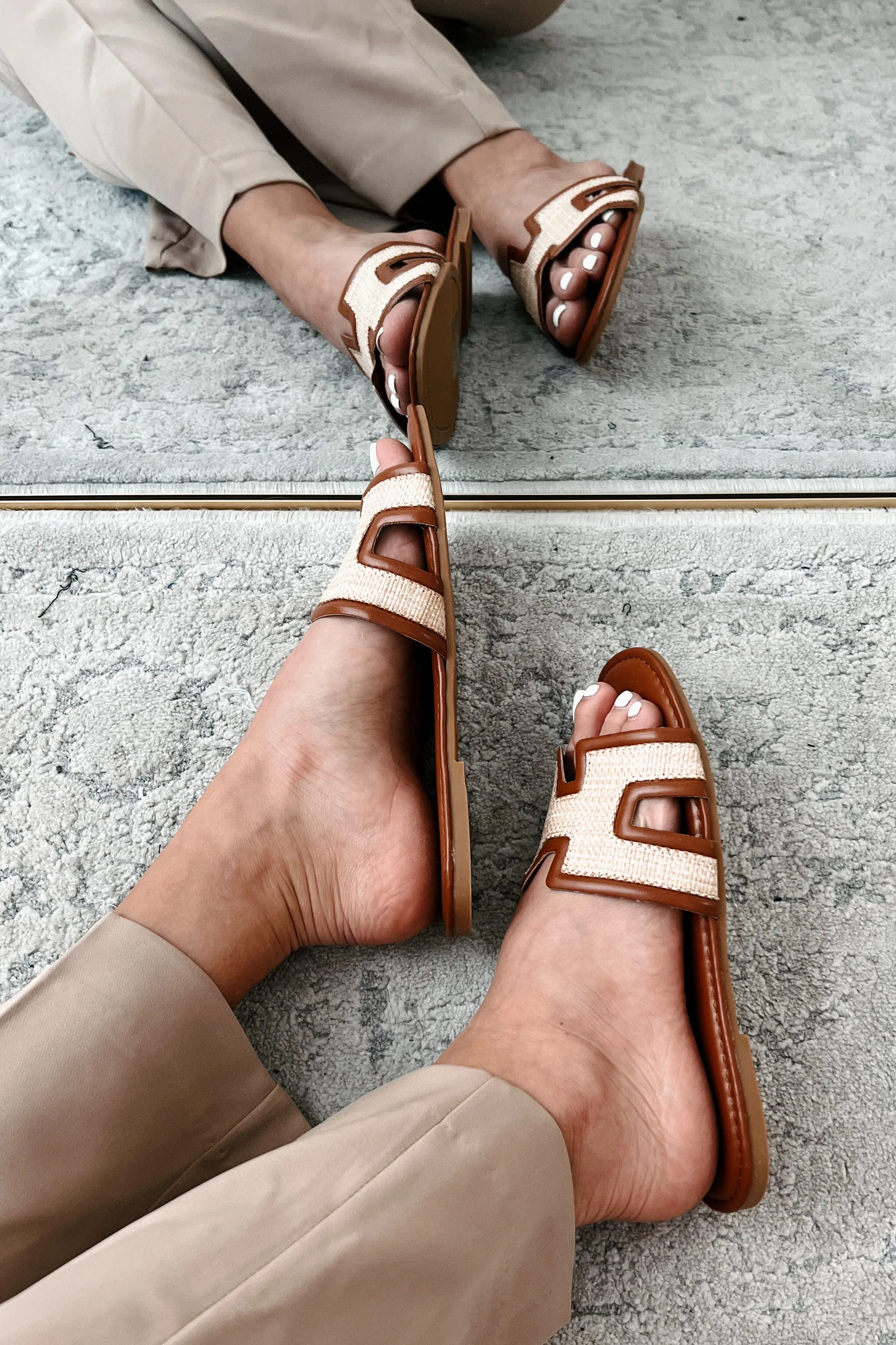 Confident Steps Raffia Slide Sandals (Chestnut)