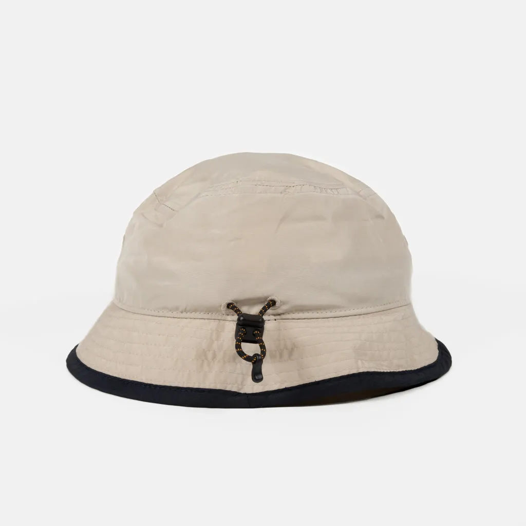 DC Shoes - Butter Goods Bucket Hat - Tan / Navy