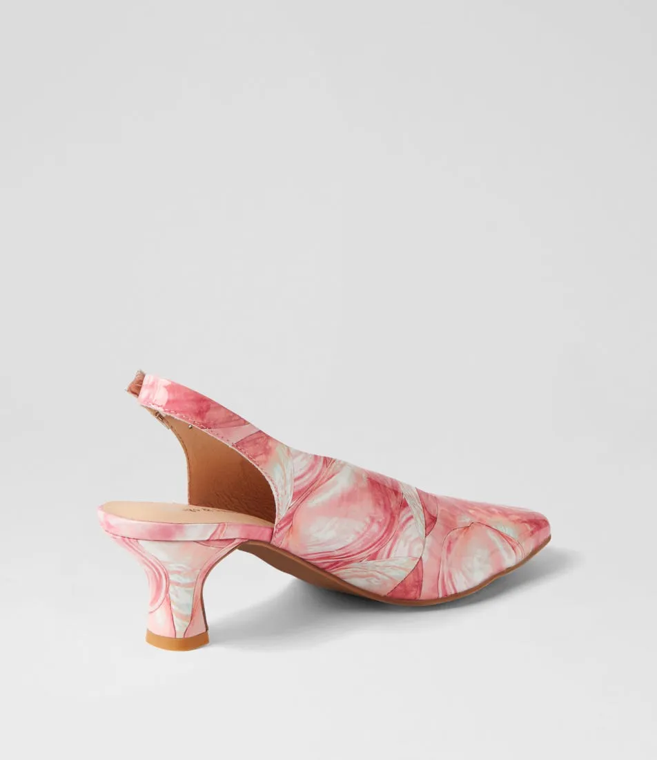 DJANGO & JULIETTE Congon Pink Shell Patent Leather Heels