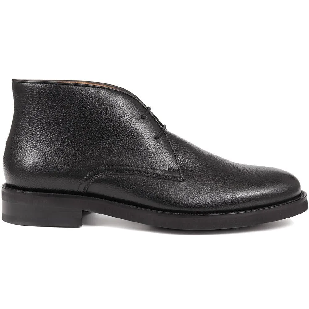 EARL Leather Chukka Boots in EARL 324 378 Color - Shop Now