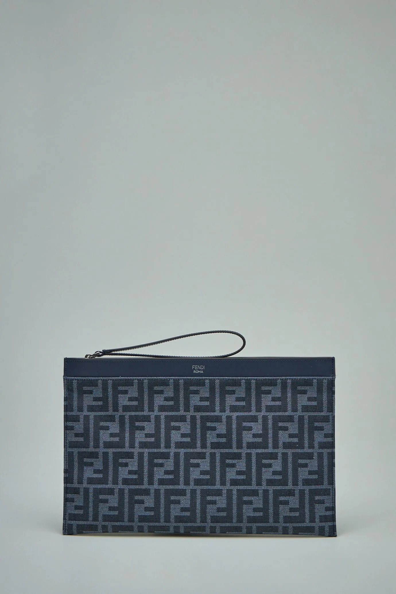 FF Jacquard Flat Pouch Medium