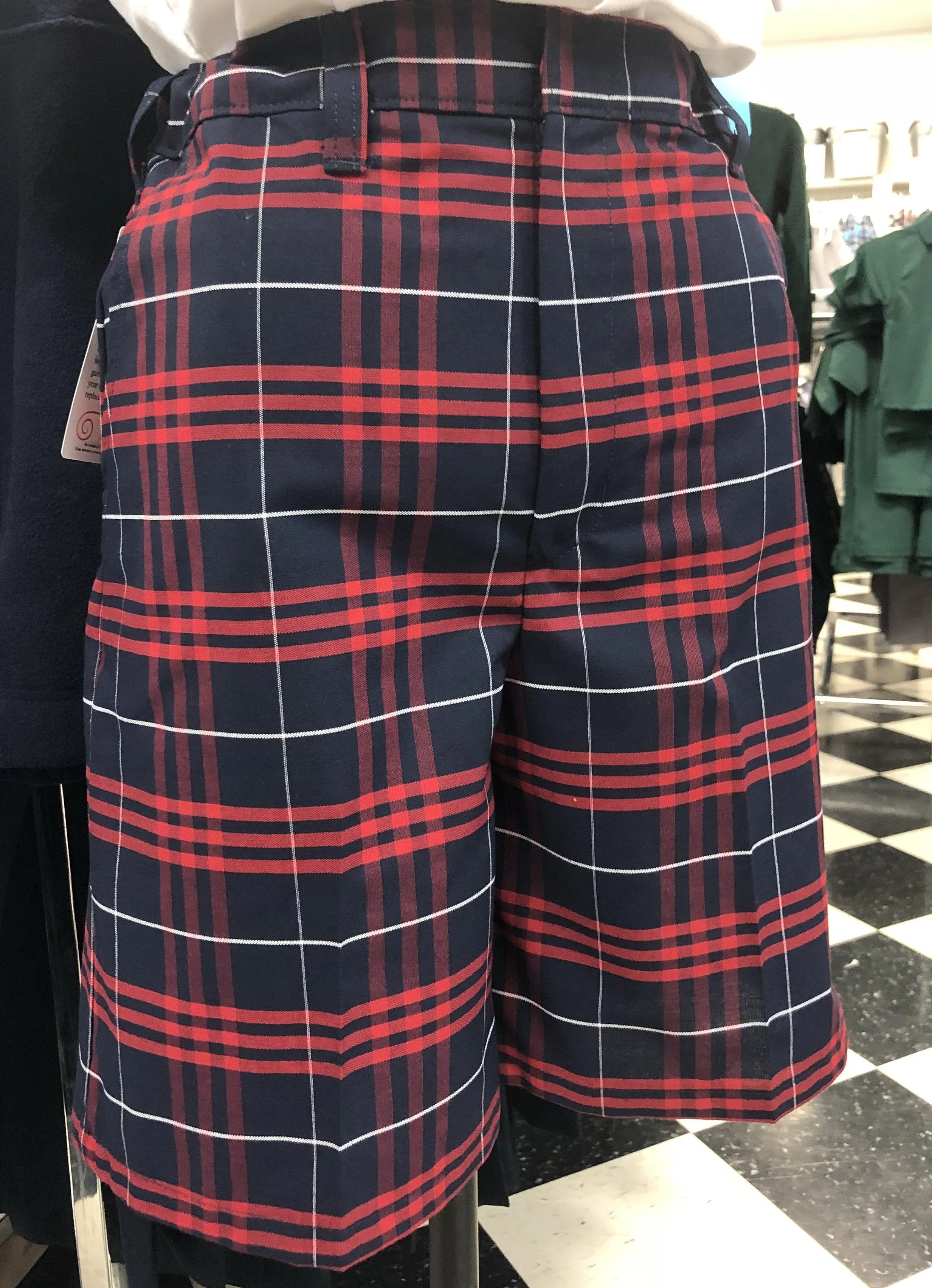 Flat Front Shorts Plaid 37