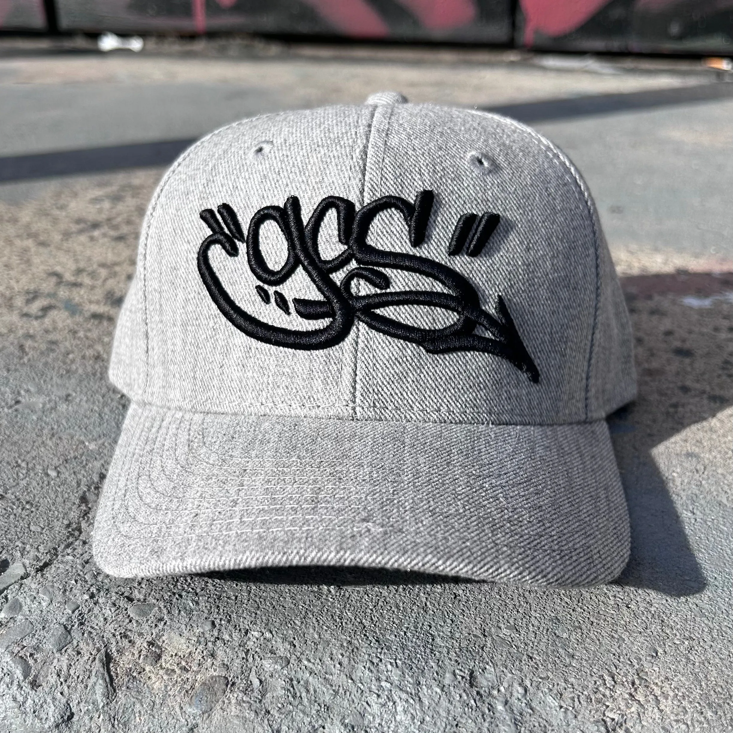 GCS Curved Bill Logo Hat (ath grey)