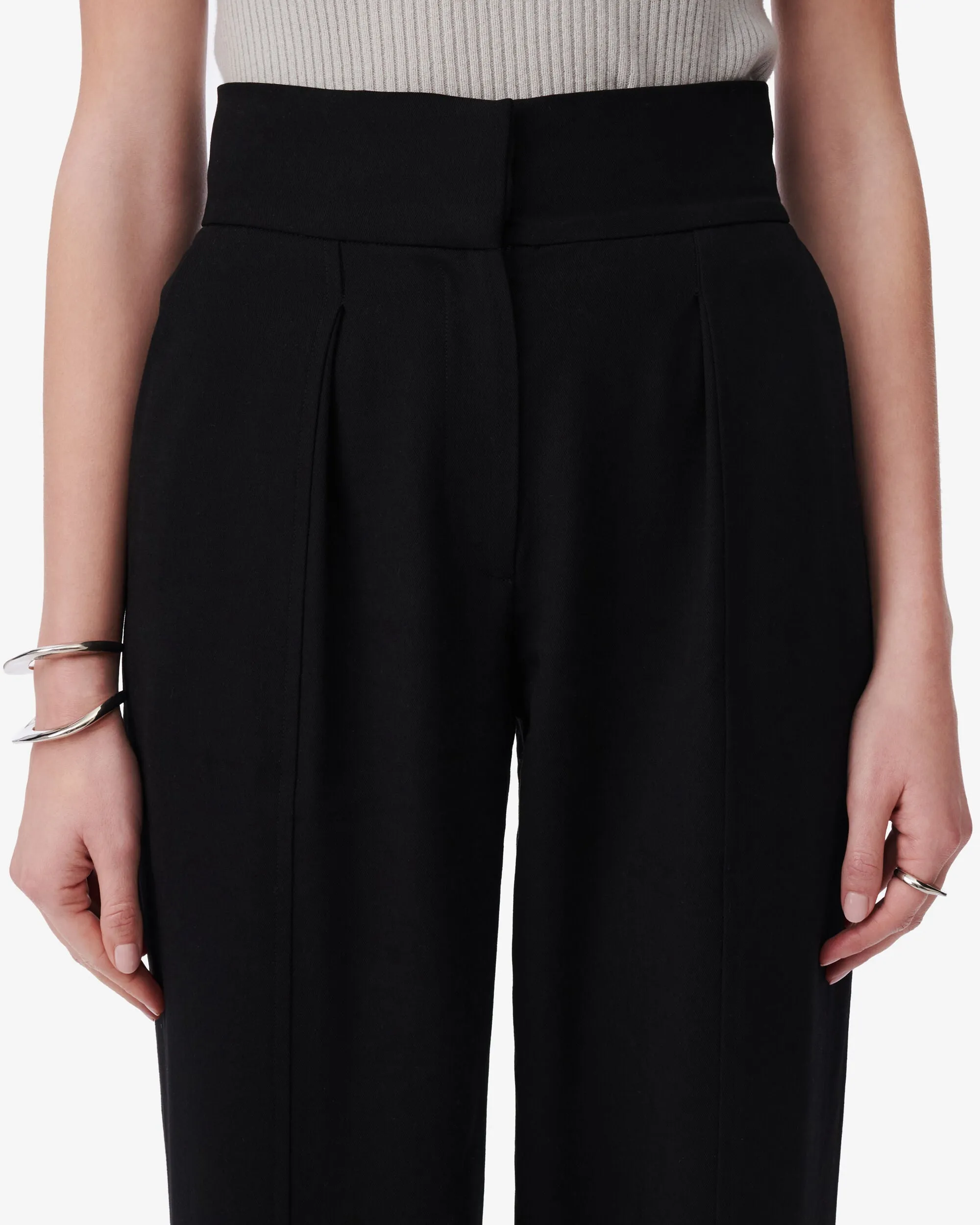 KAIRI high-waist straight cut trousers, black