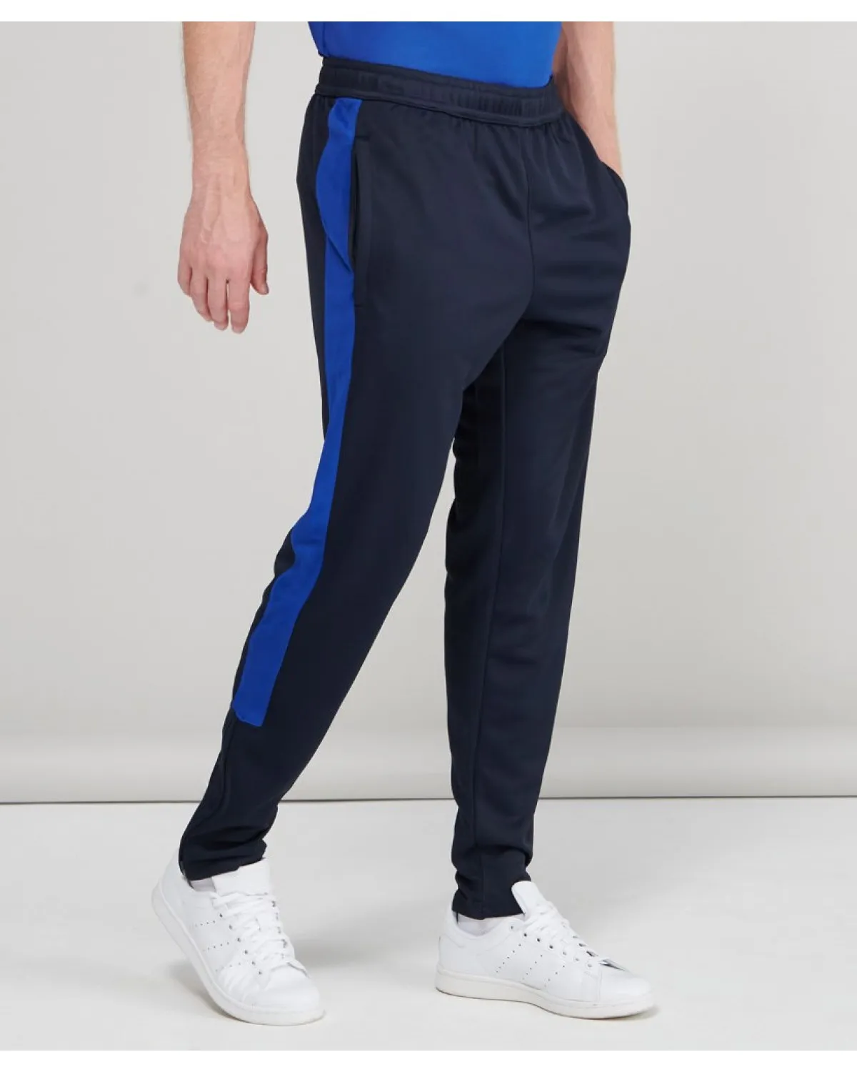 Knitted tracksuit pants