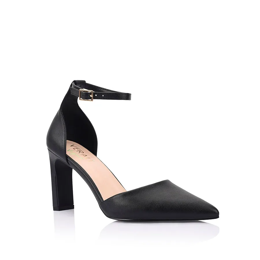 Kosta Closed Toe Block Heels - Black