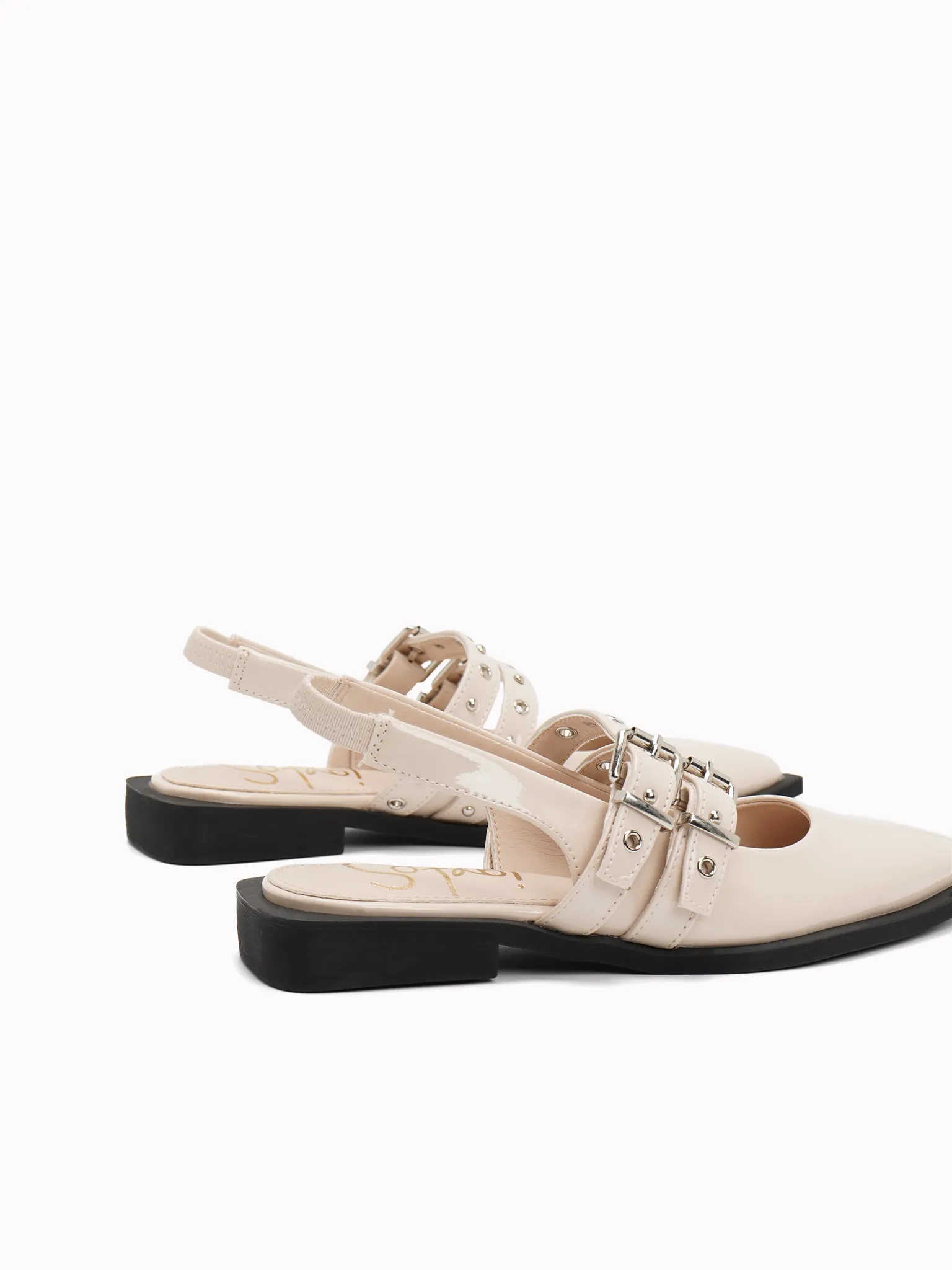 Leonor Flat Sandals