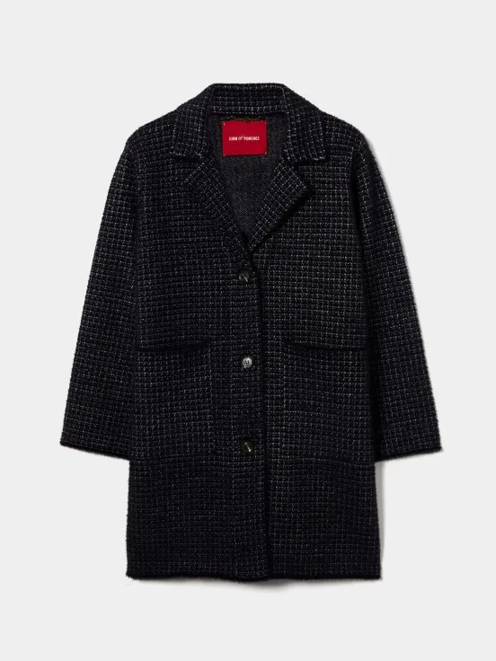 Long coat with houndstooth pattern