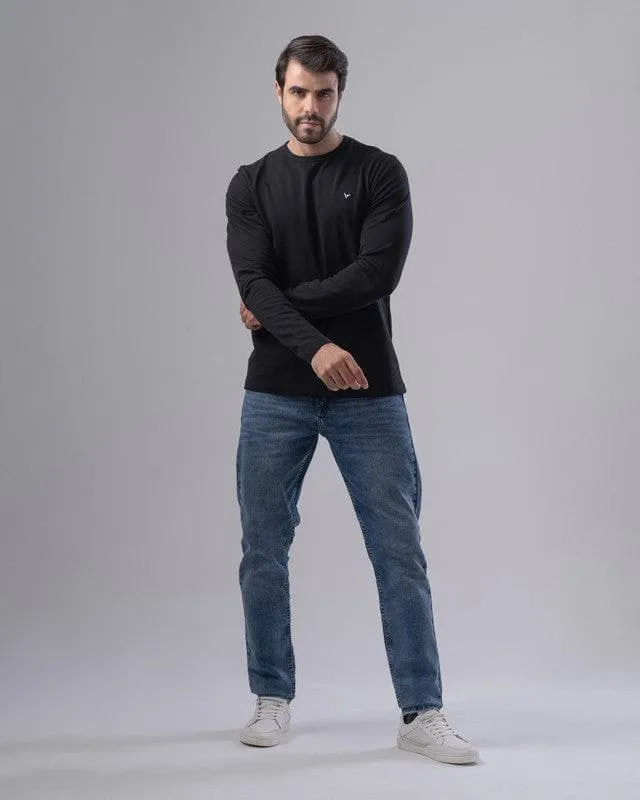 Slim Fit Long Sleeve T-Shirt in Black