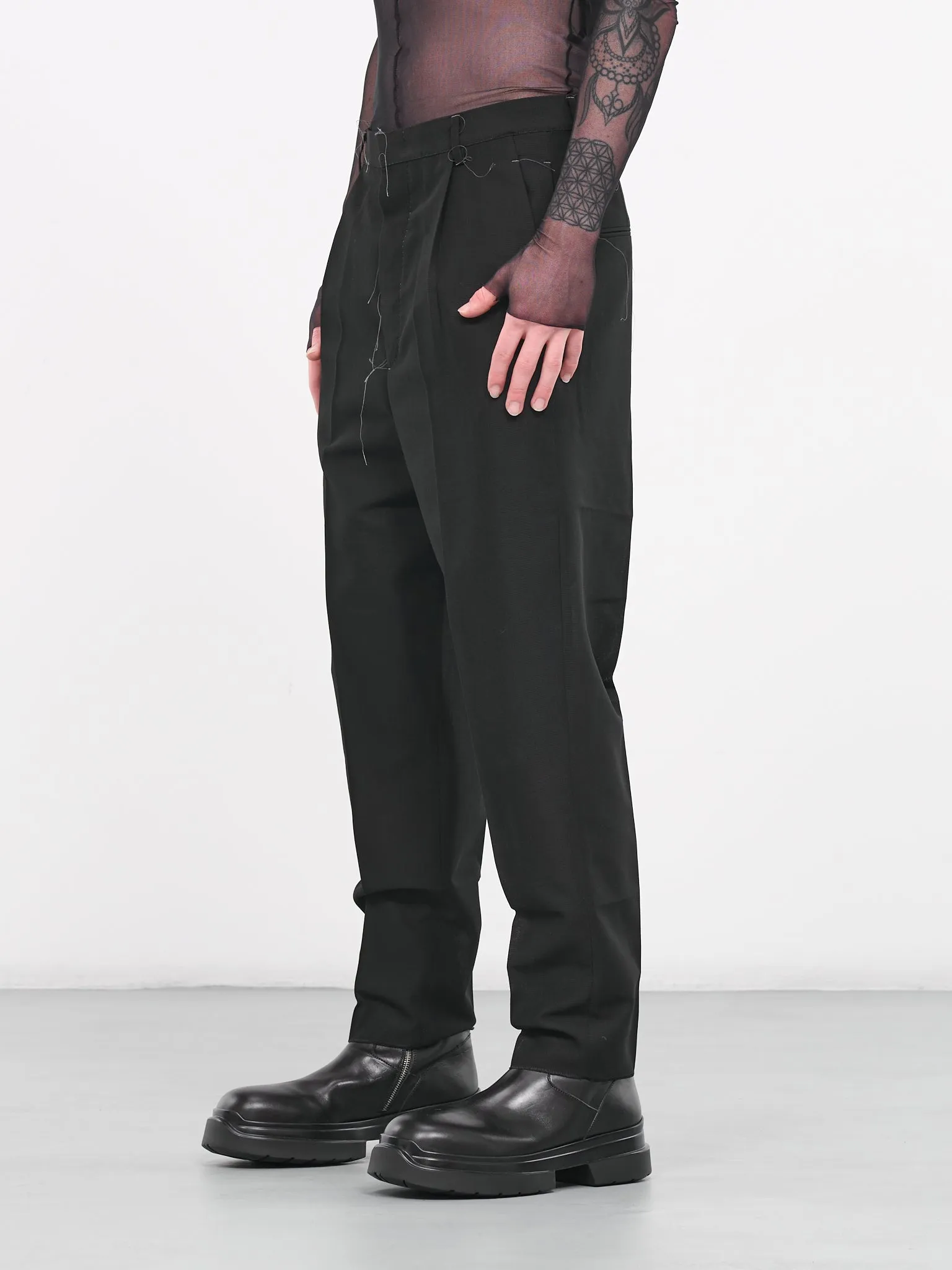 Loose Thread Trousers (PT1001-BLACK)