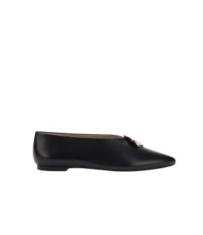 Luna Flat in Black