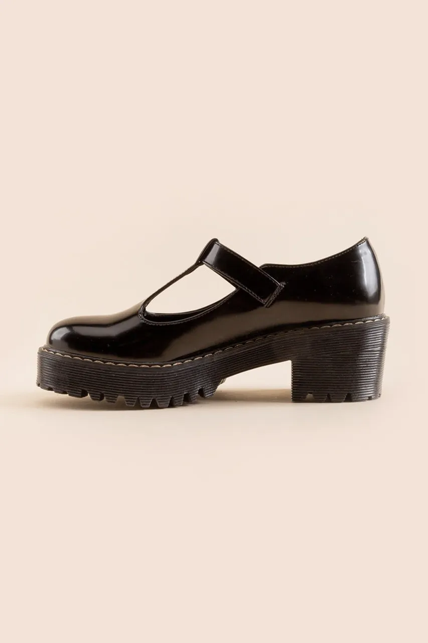 Trendy Madden Girl Holly Mary Jane Lug Platforms