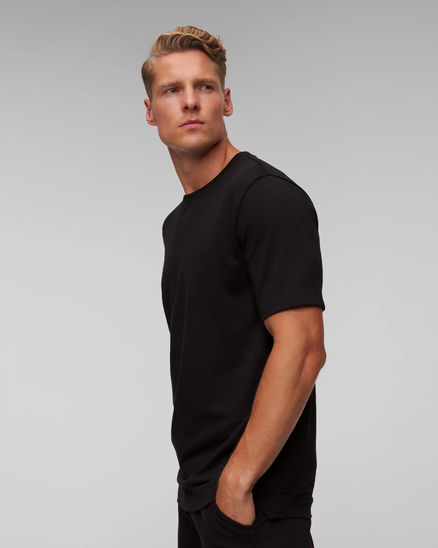 Men’s black T-shirt Hugo Boss H-Thompson 50521129-1