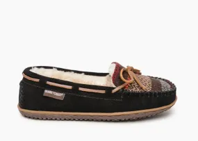 Minnetonka Black Women’s Tilia Moccasins