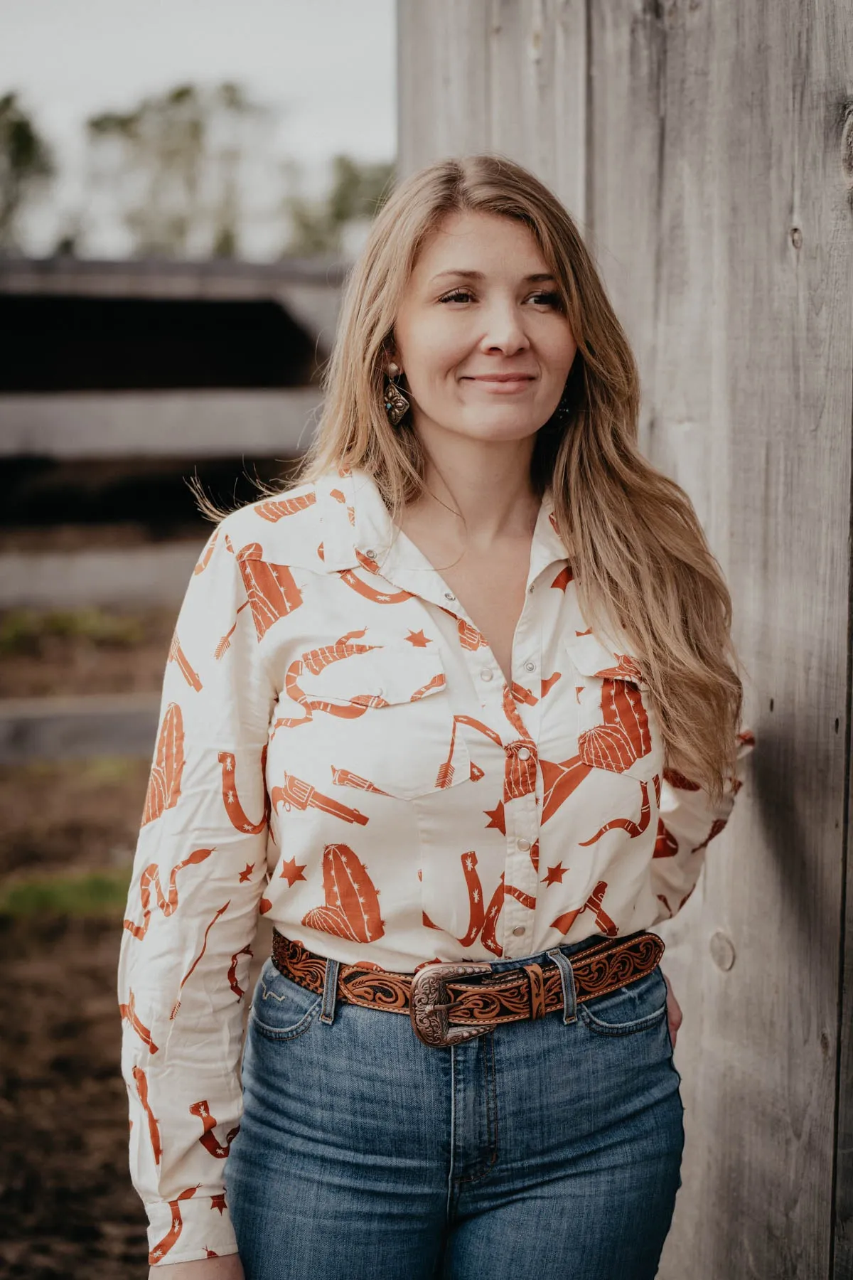 'Nola' Ivory & Rust Retro Print Pearl Snap Shirt (M & L ONLY)