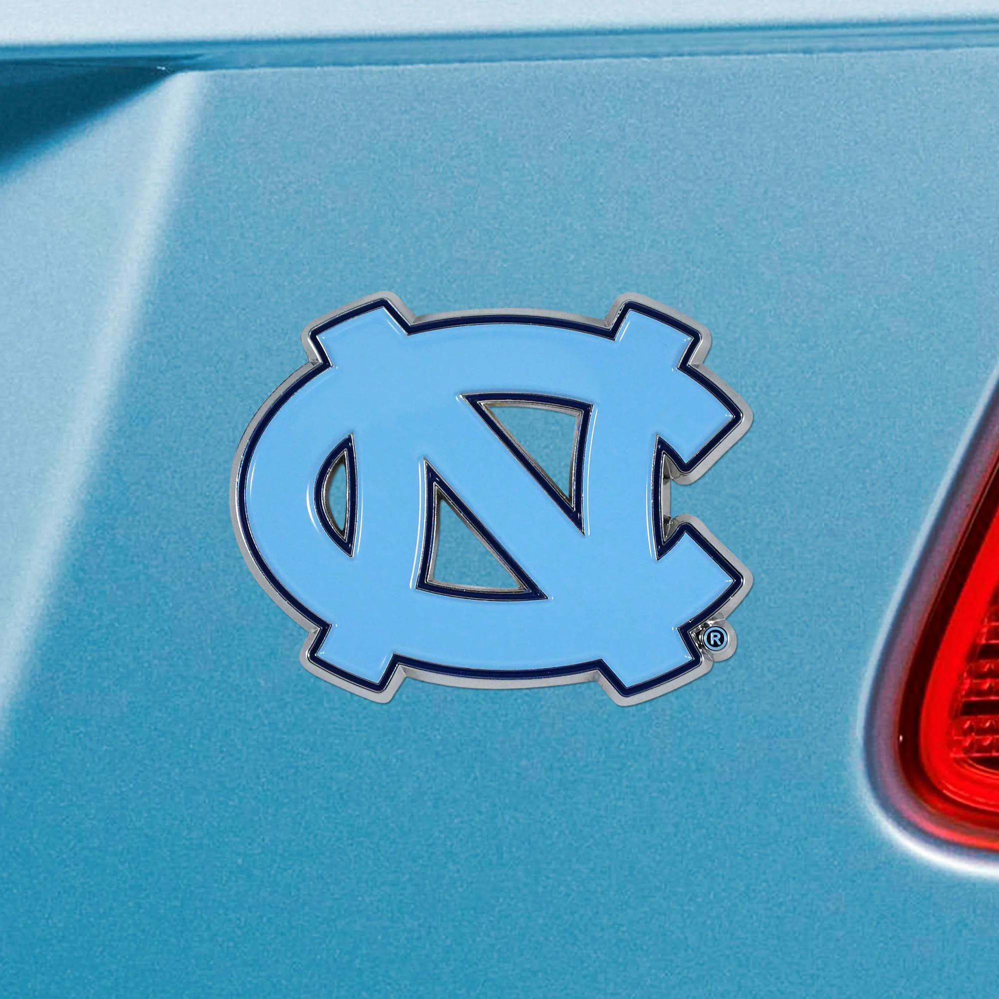 North Carolina Tar Heels Auto Emblem Light Blue Metallic