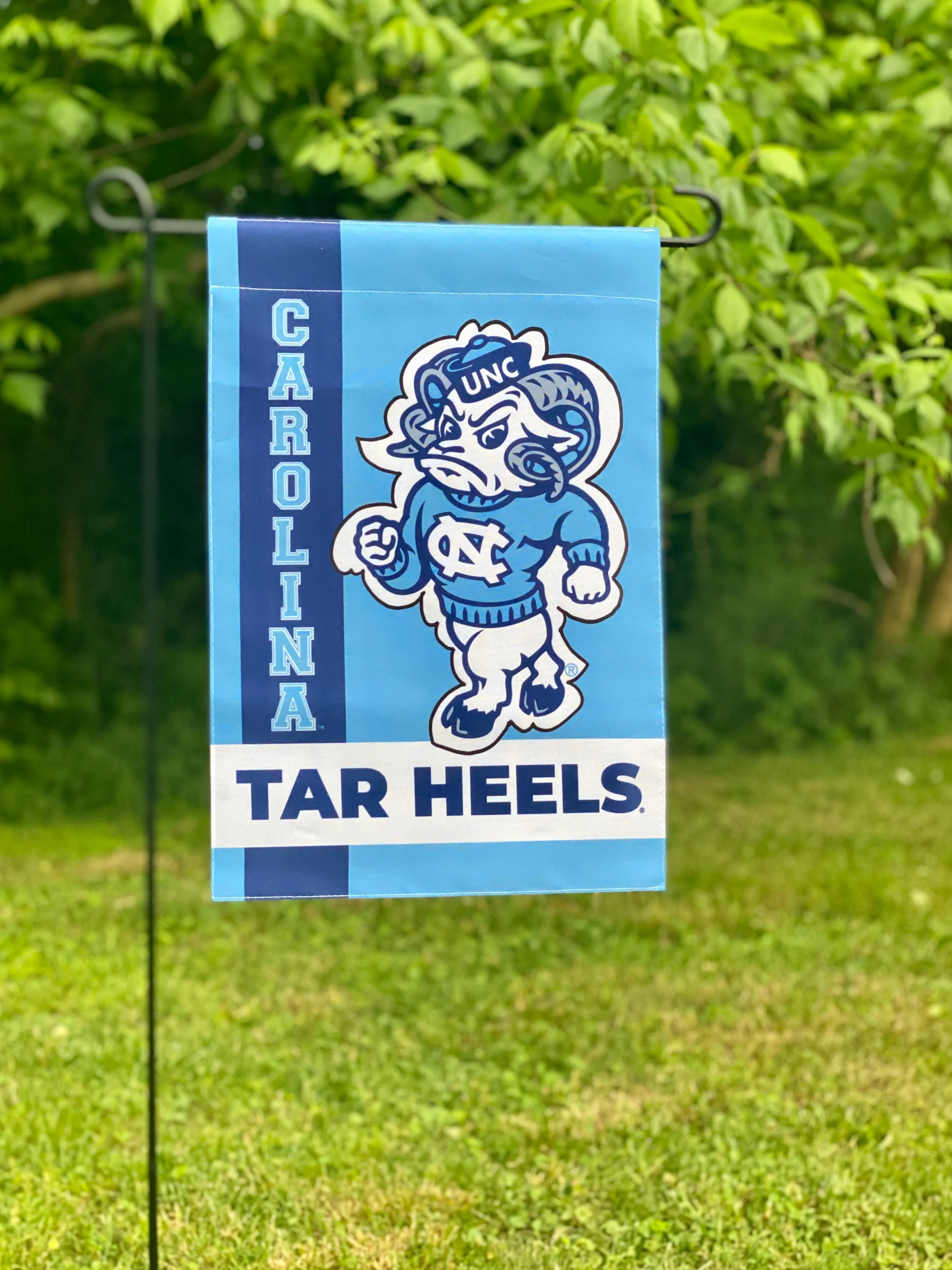 North Carolina Tar Heels Magnolia Lane Strutting Ram Garden Flag