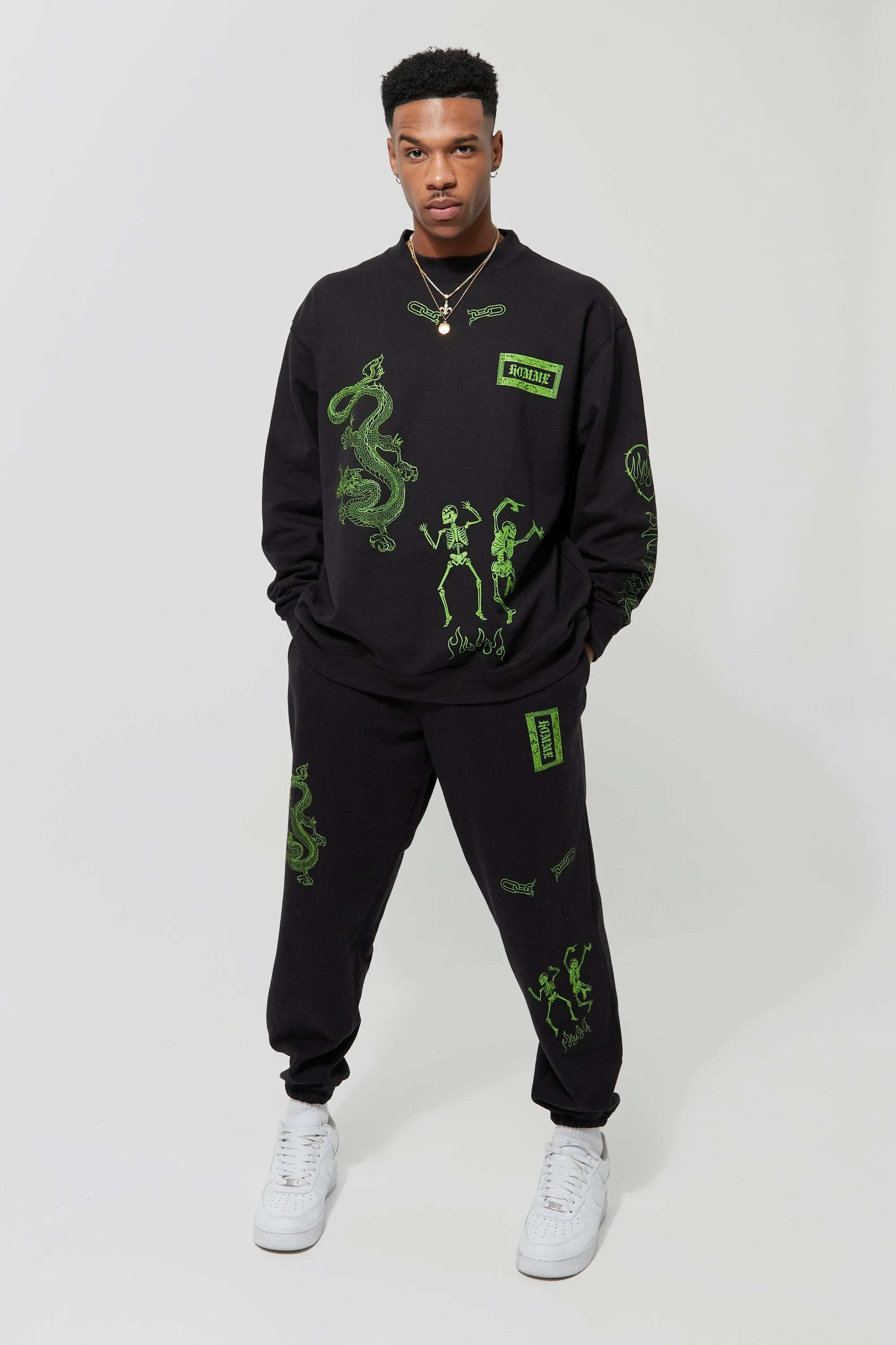 Oversized Graphic Sweatshirt Tracksuit | boohooMAN UK