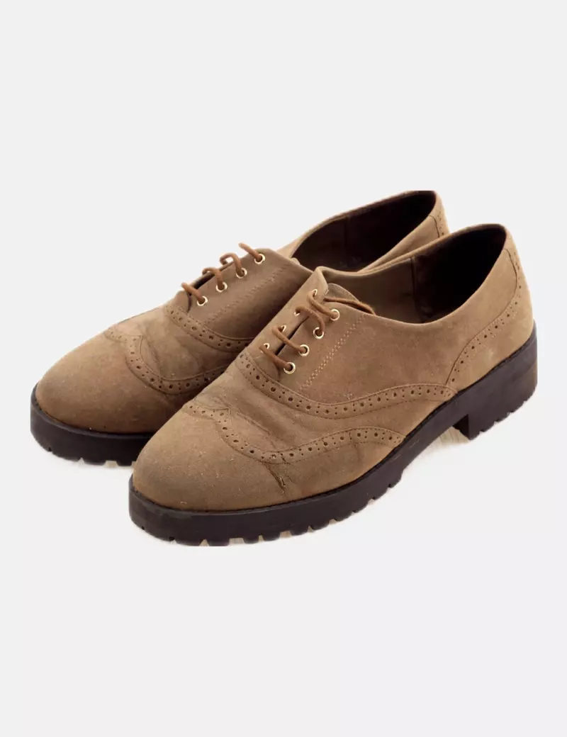 Pull&Bear Oxfords - Stylish Men's Shoes for Different Occasions