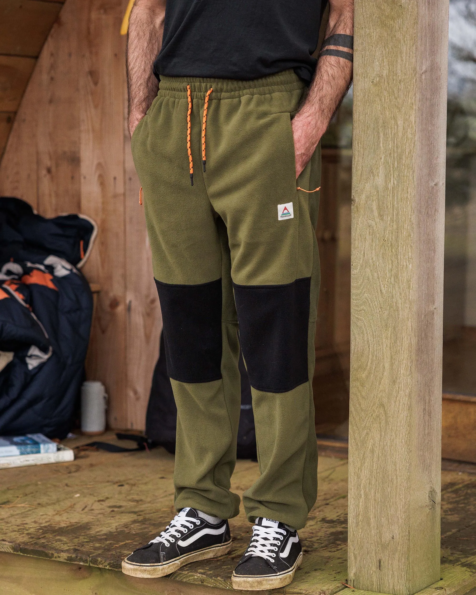 Recycled Polar Fleece Jogger in True Black and Khaki