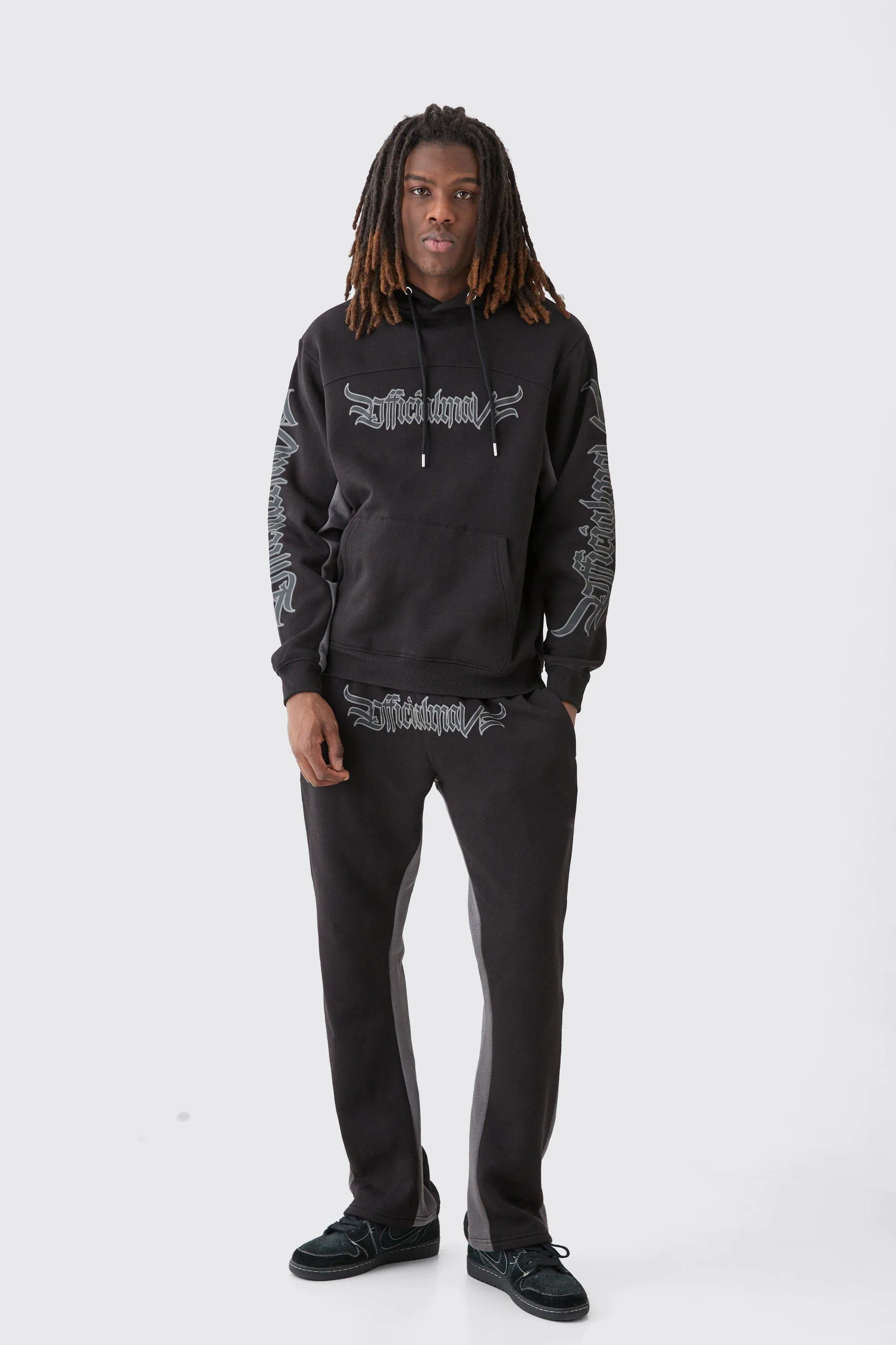 Regular Fit Official Panelled Tracksuit | boohooMAN UK