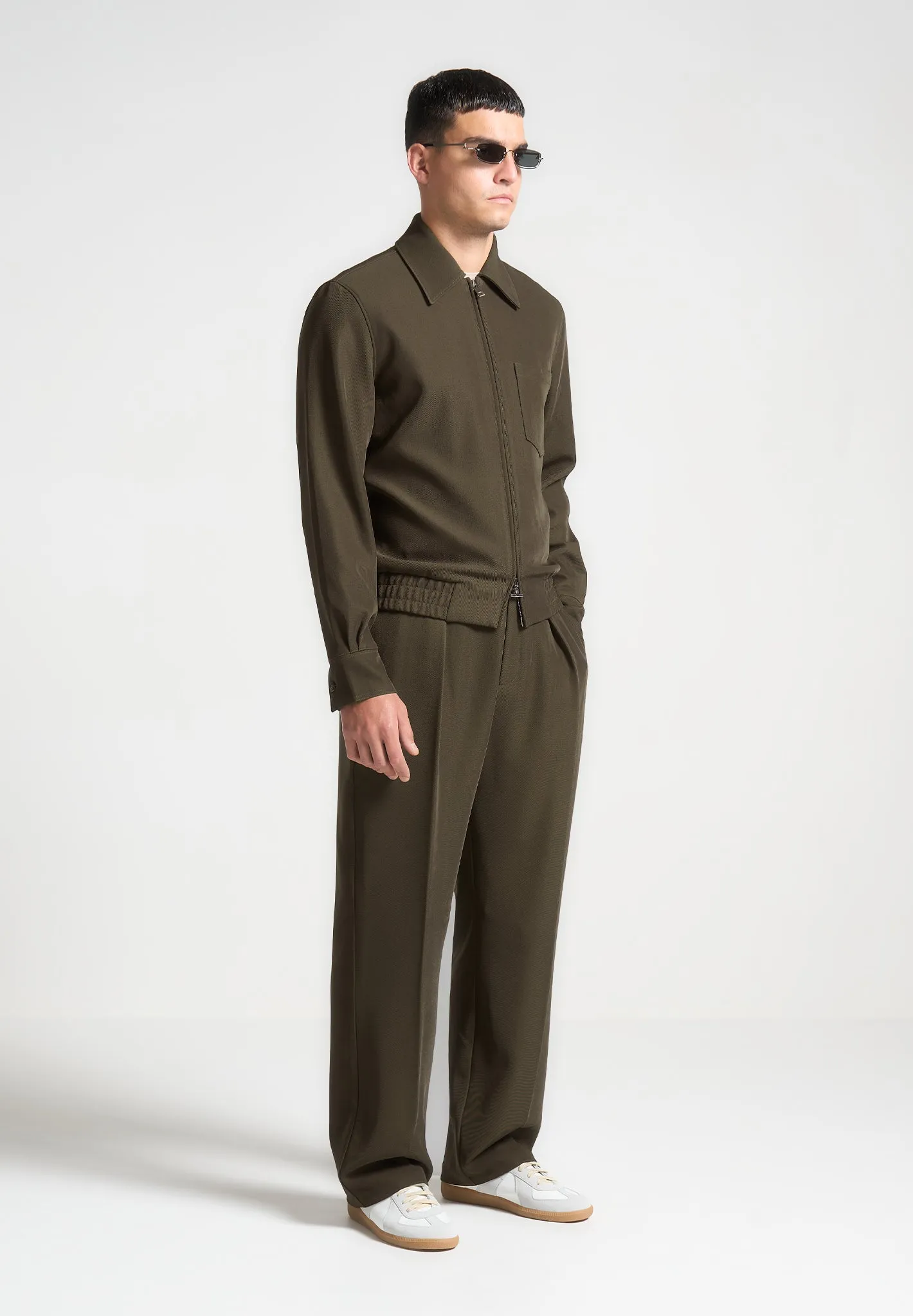 Relaxed Fit Twill Pleated Tailored Trousers - Khaki