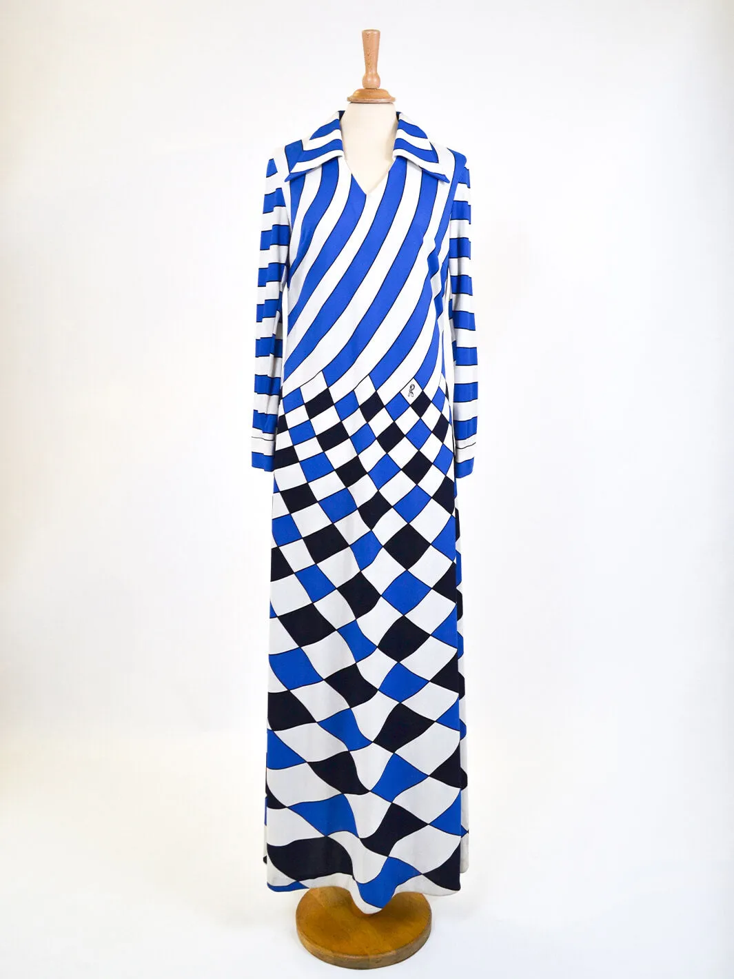 Roberta di Camerino vintage blue and white dress from the 1970s.