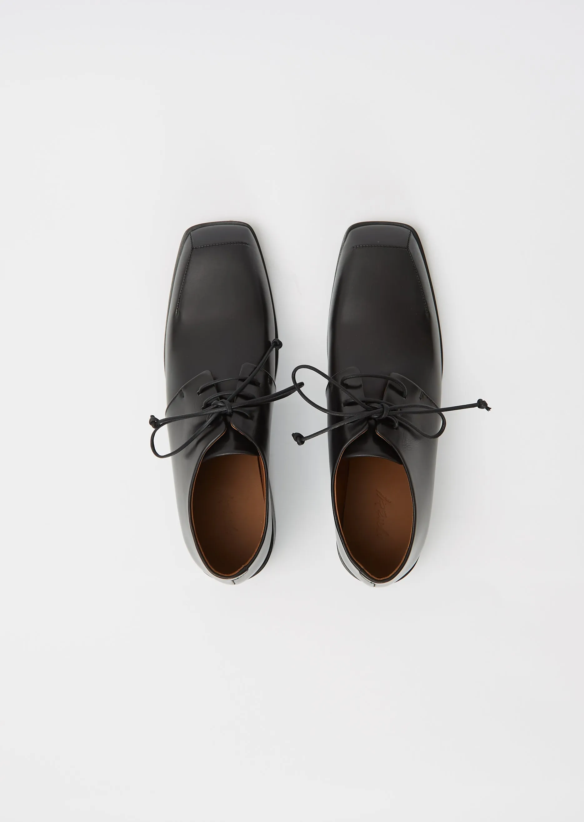 Italian Leather Lace-Up Shoe