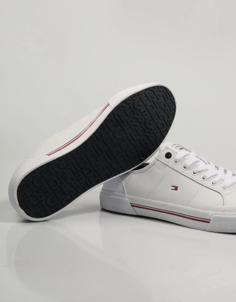 TOMMY HILFIGER Core White 81446 Sneakers