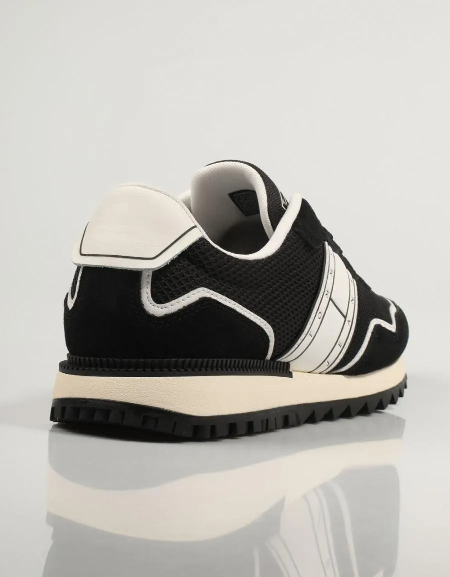 TOMMY HILFIGER Tjm Runner Mix Material Sneakers in Black