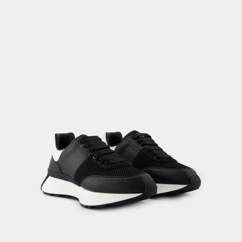 Sprint Runner Sneakers - Alexander McQueen - Leather - Black