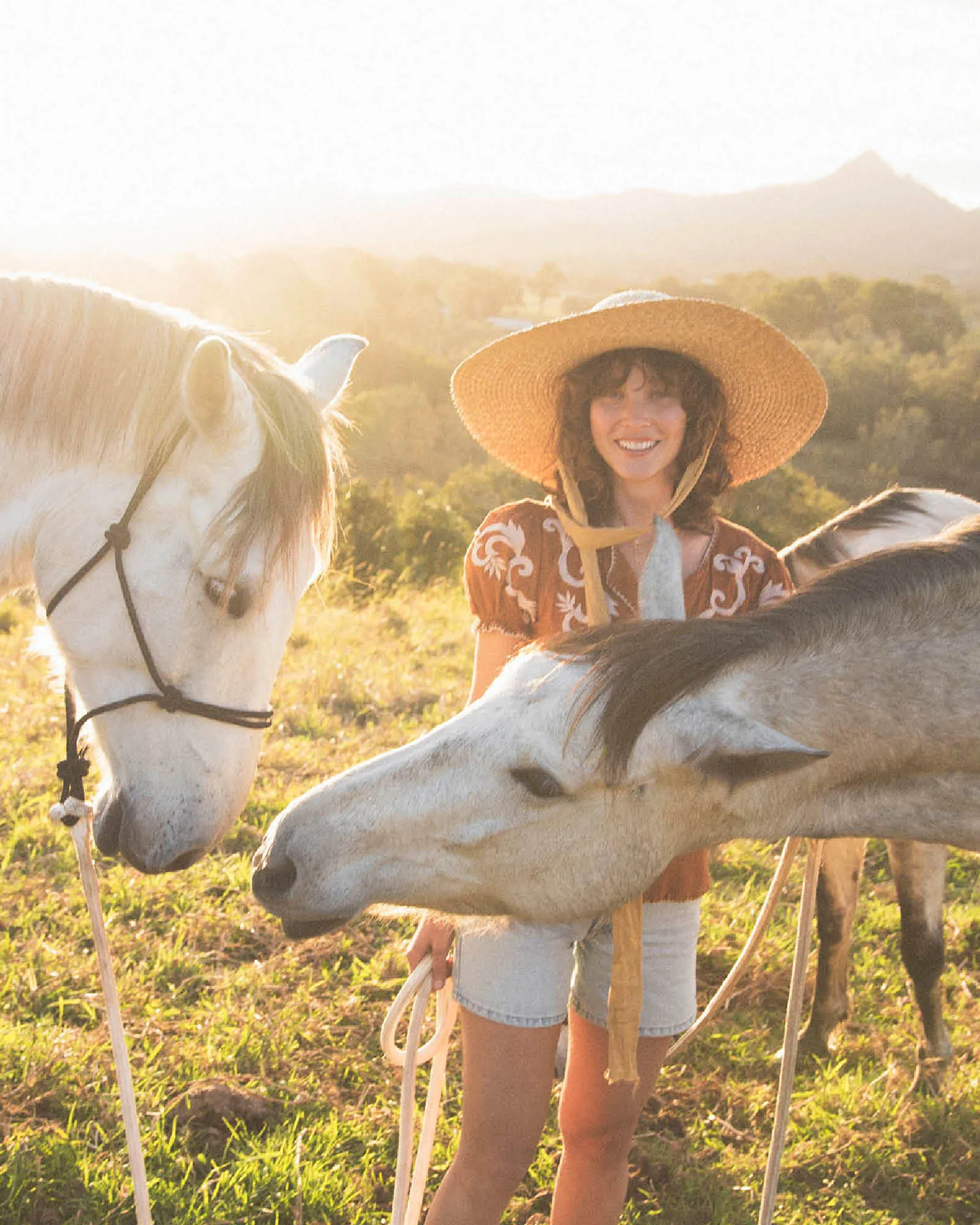 The Meadow Straw Hat - Rust