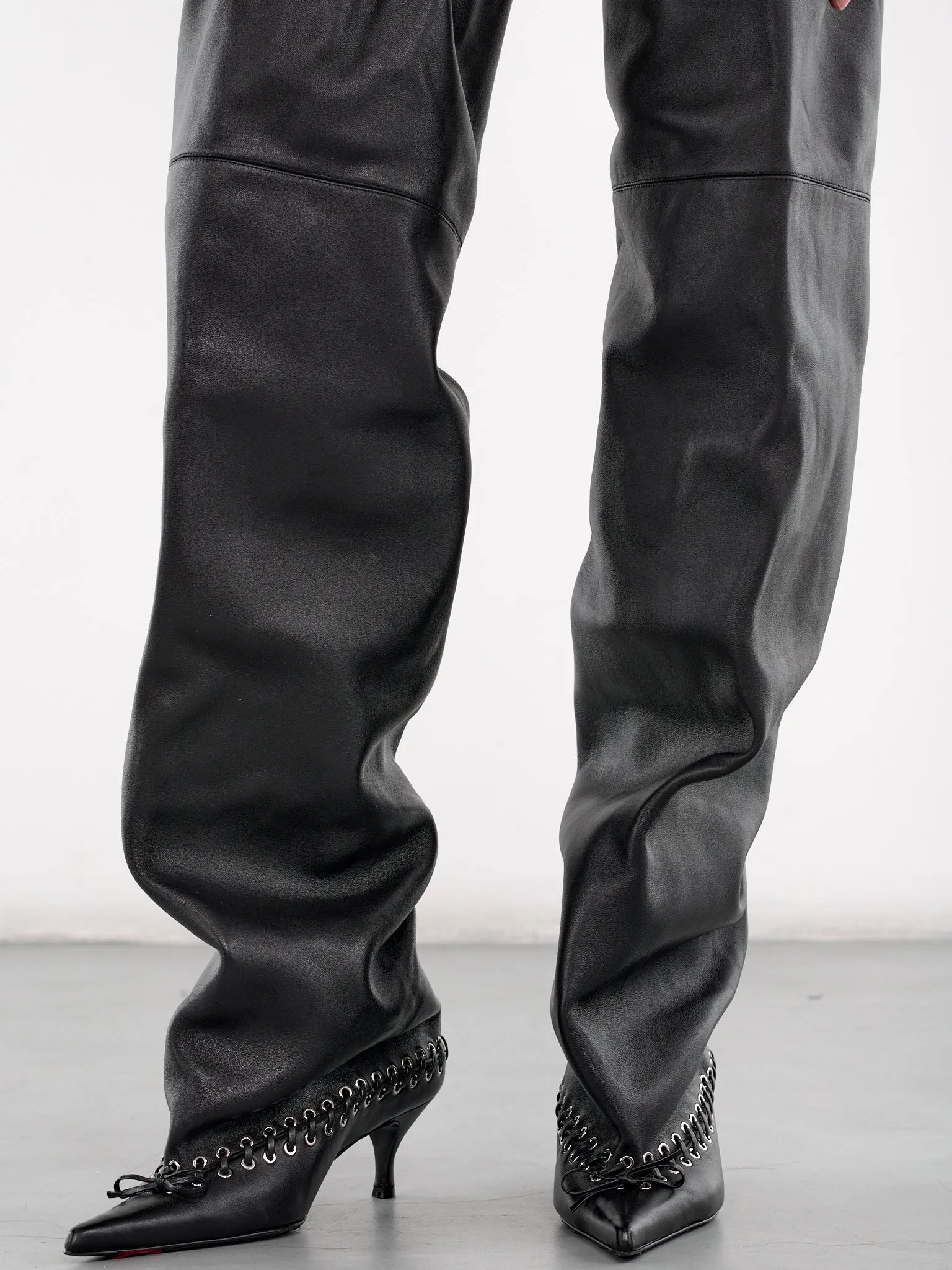 Thigh High Level Boots (SH05-NAPPA-BLACK)