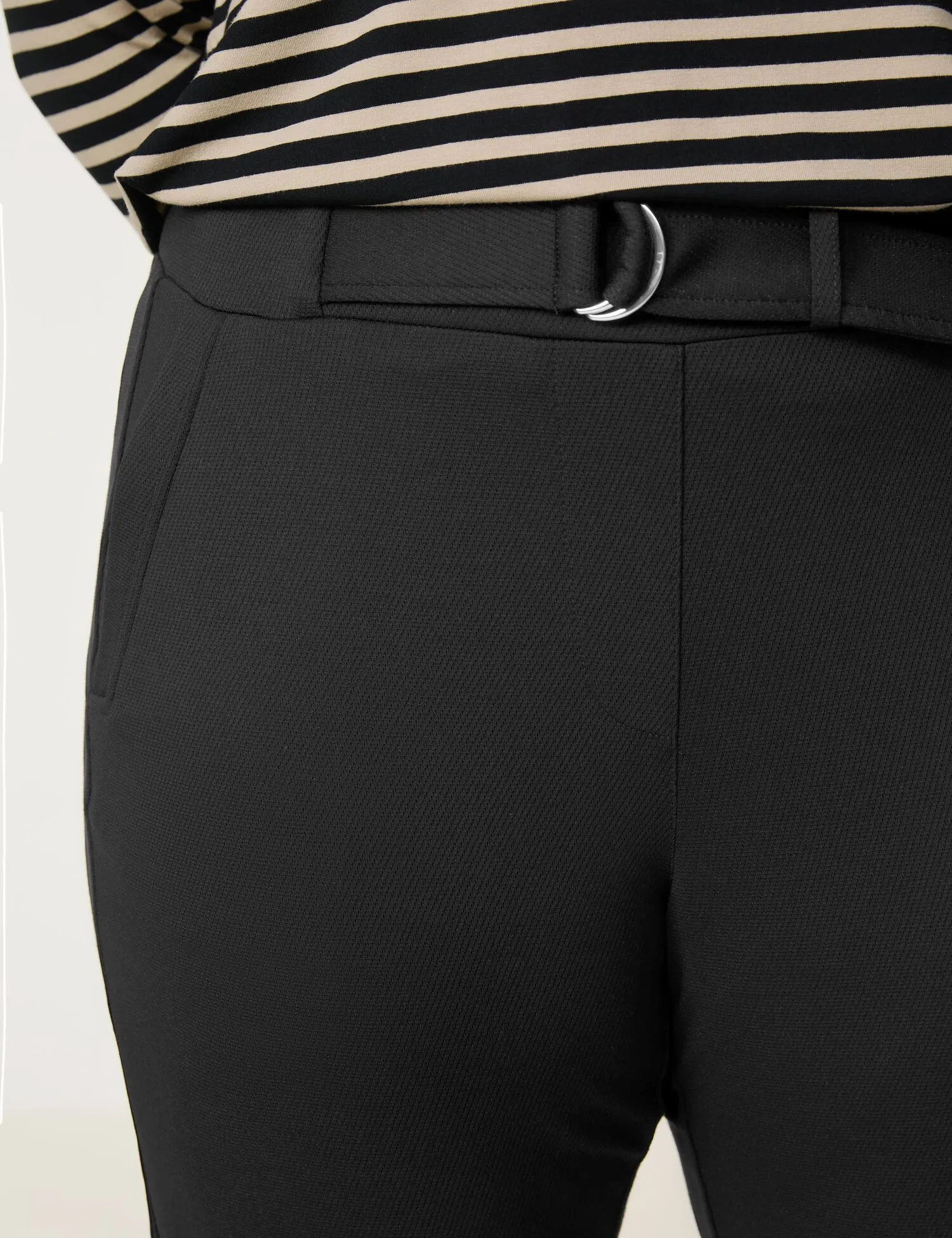 Tracksuit bottoms with added stretch for comfort