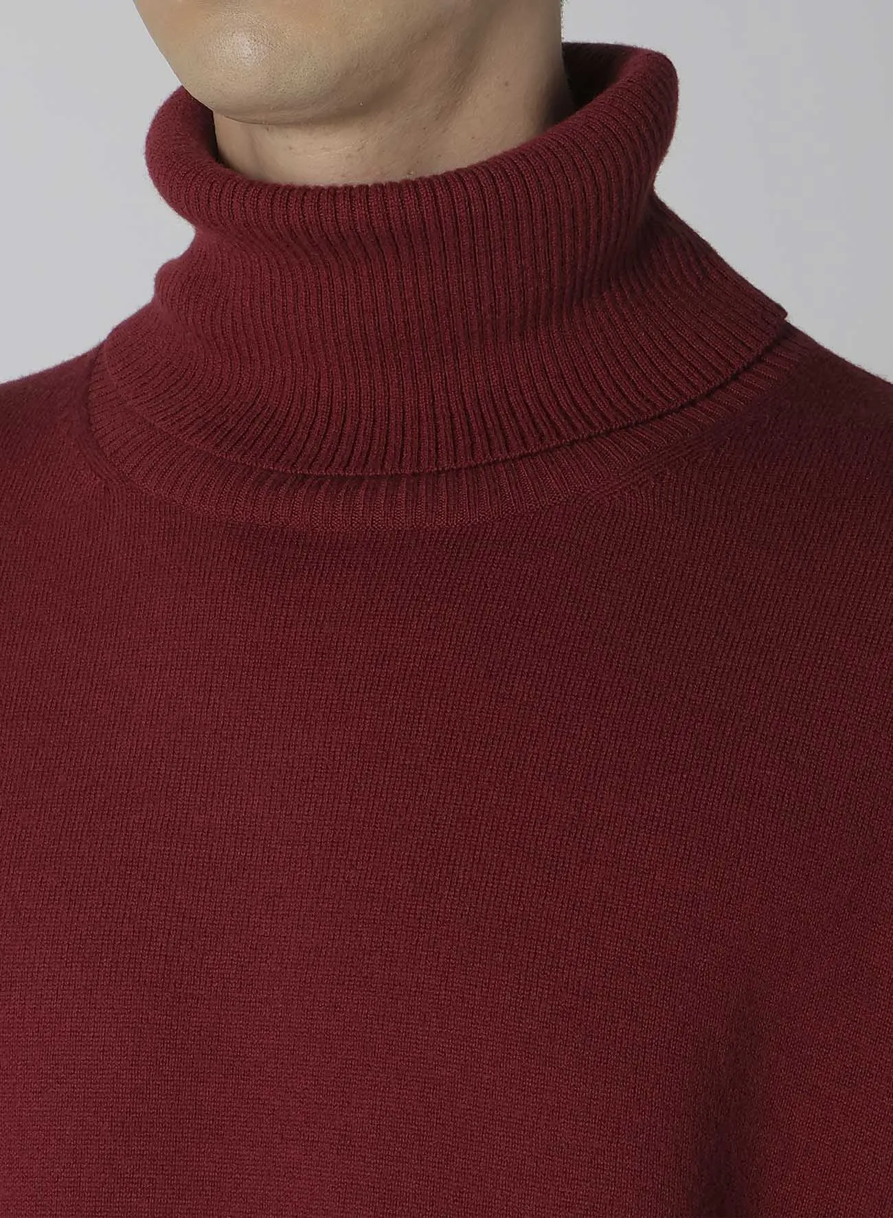 TURTLE NECK INTARSIA KNIT WITH Y's for men LOGO